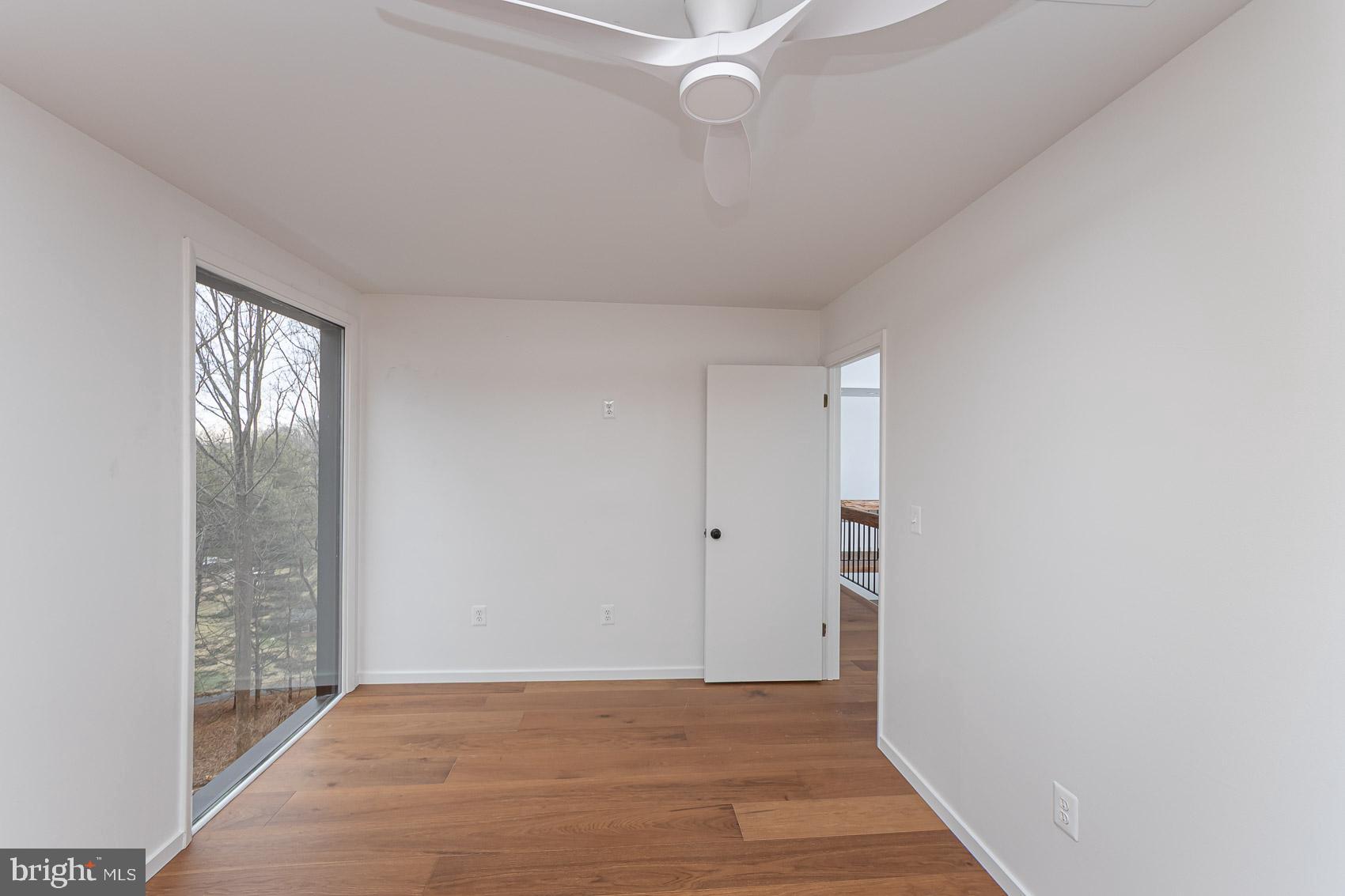 IVY HILL - Residential