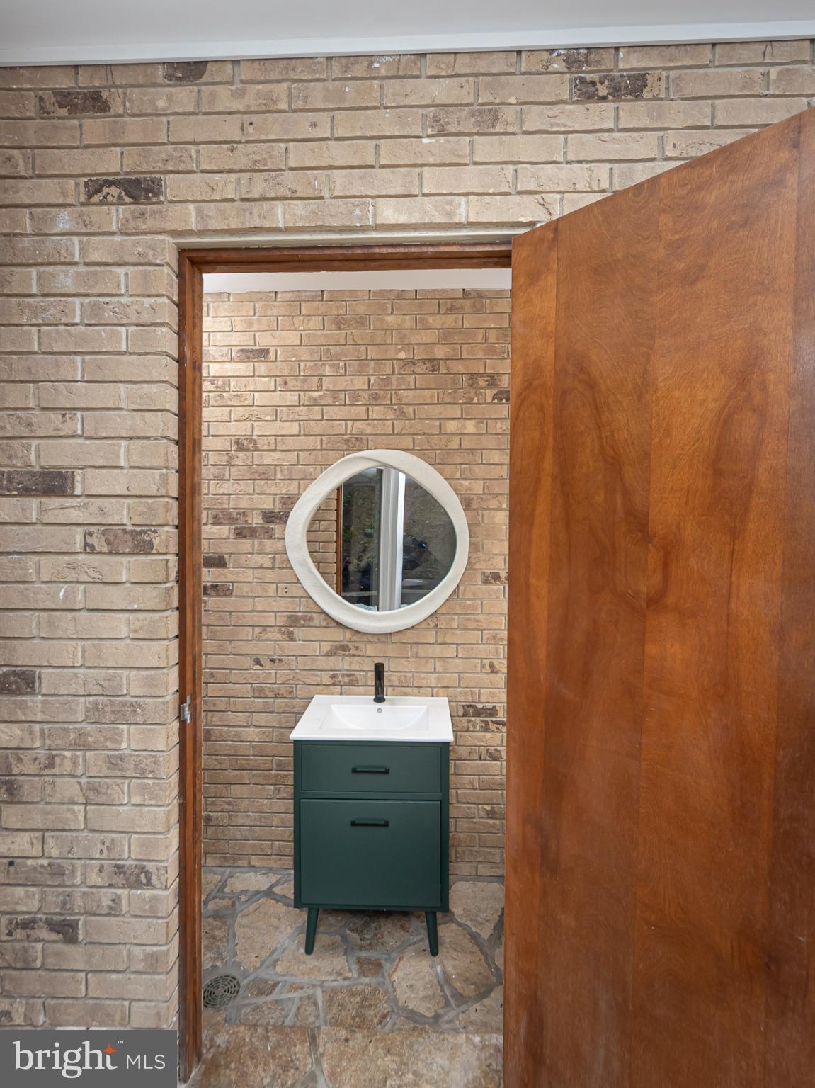 IVY HILL - Residential