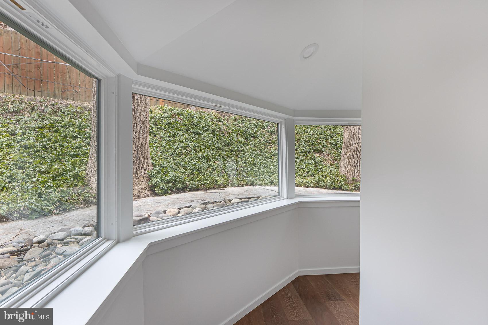 IVY HILL - Residential