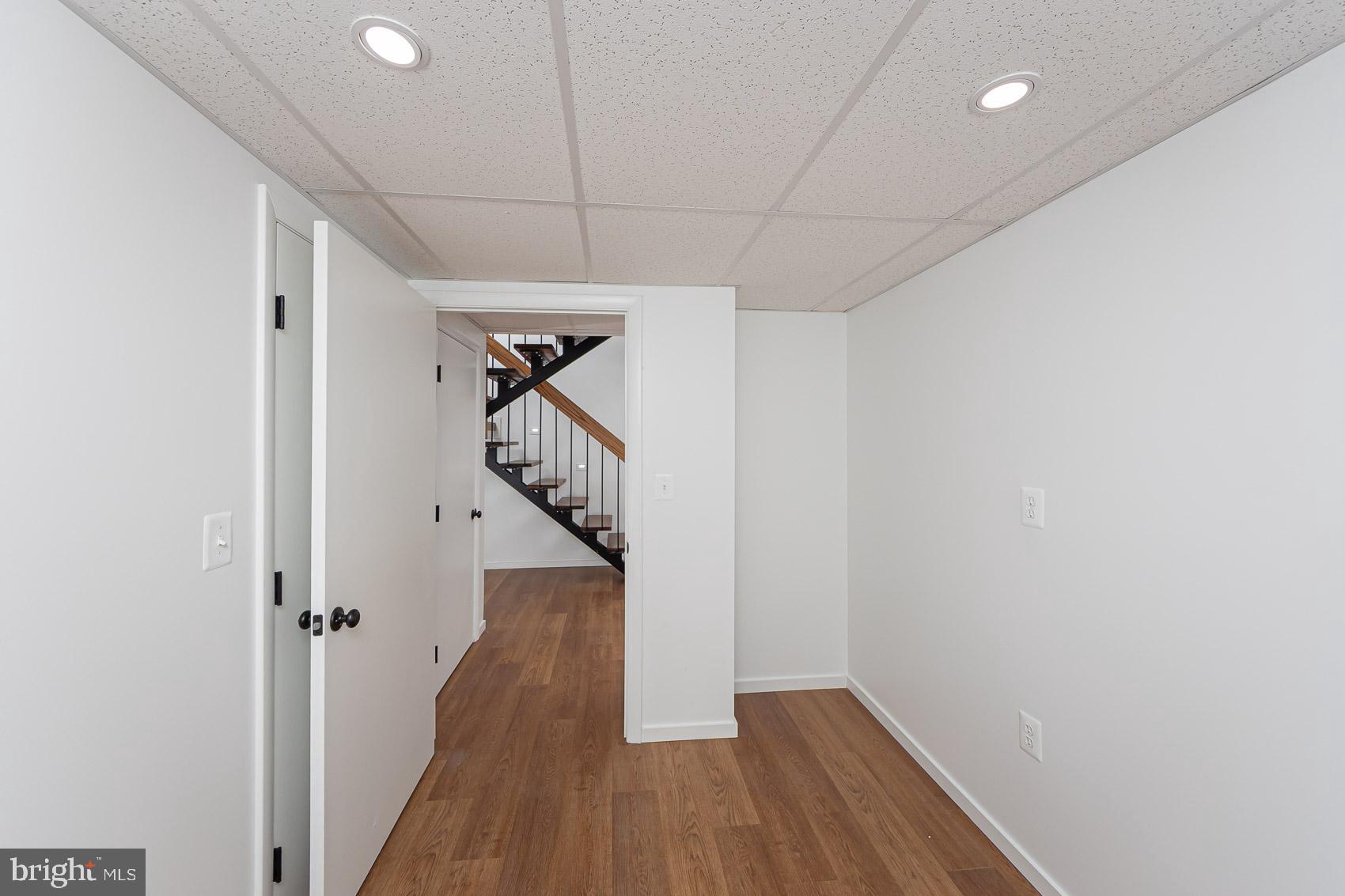 IVY HILL - Residential