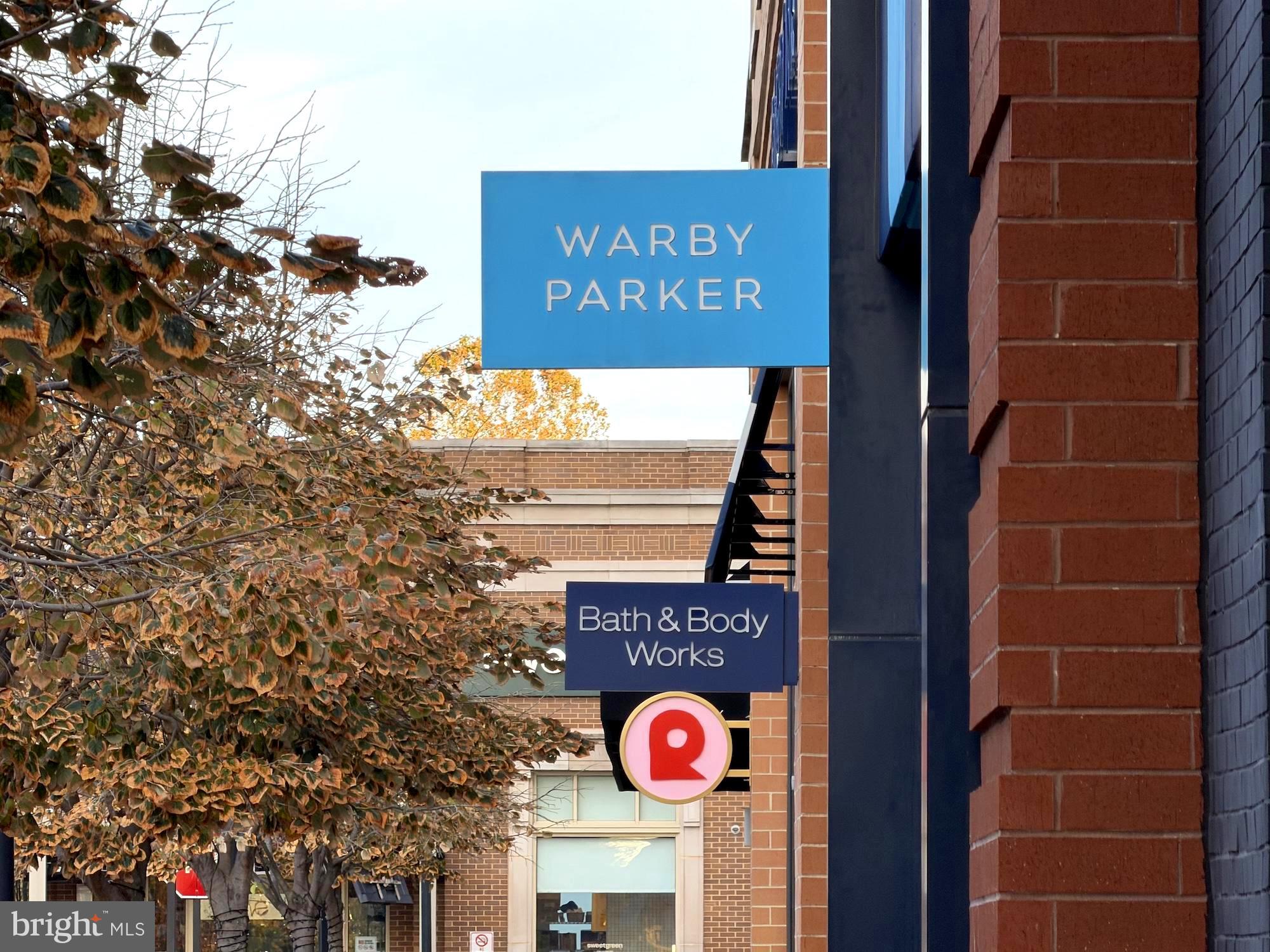 CROWN FARM - Residential