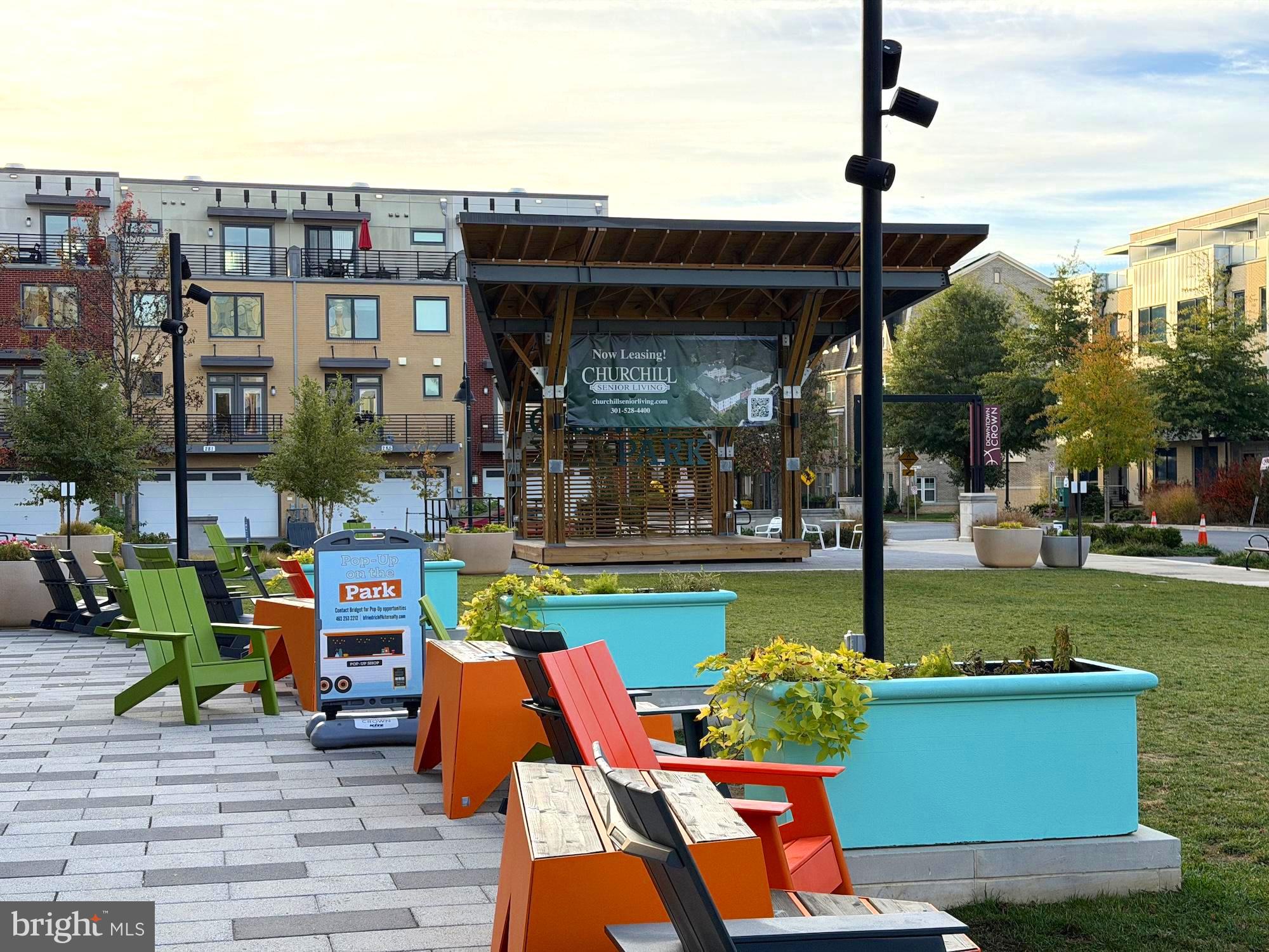 CROWN FARM - Residential