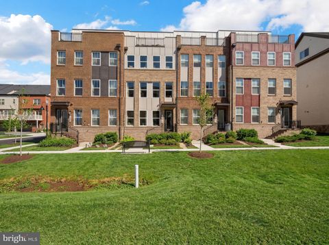 407 ARMSTRONG PLACE GAITHERSBURG MD 20878