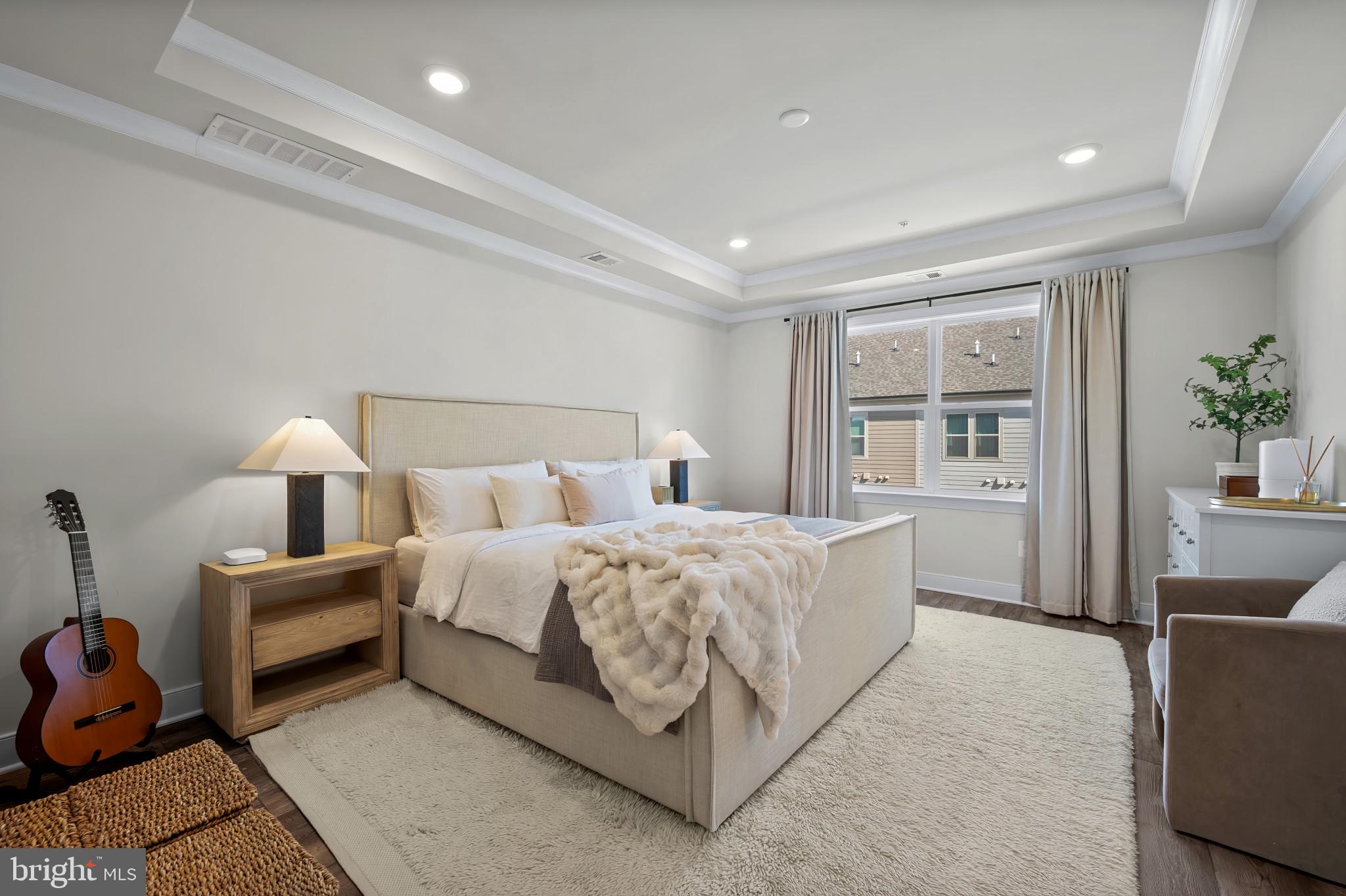 CROWN FARM - Residential