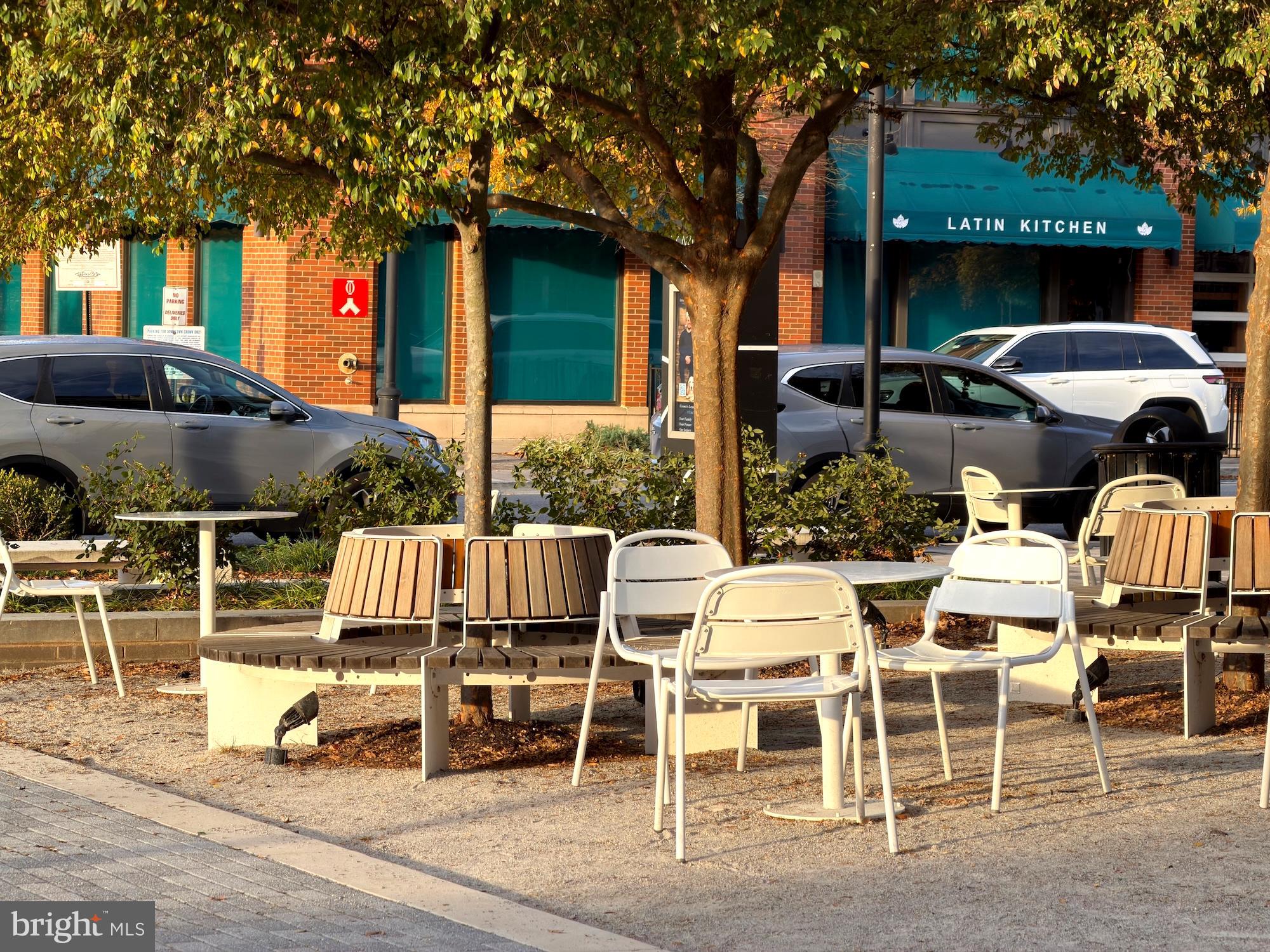 CROWN FARM - Residential