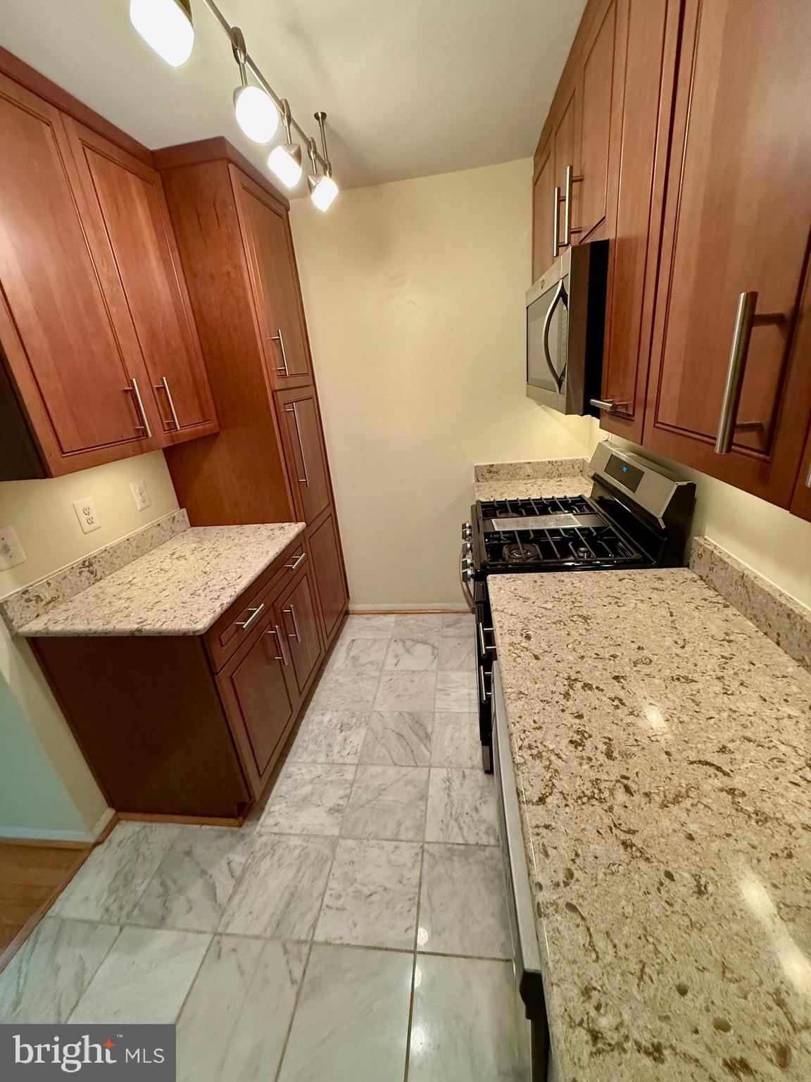 FAIRWINDS OF ANNAPOLIS - Residential