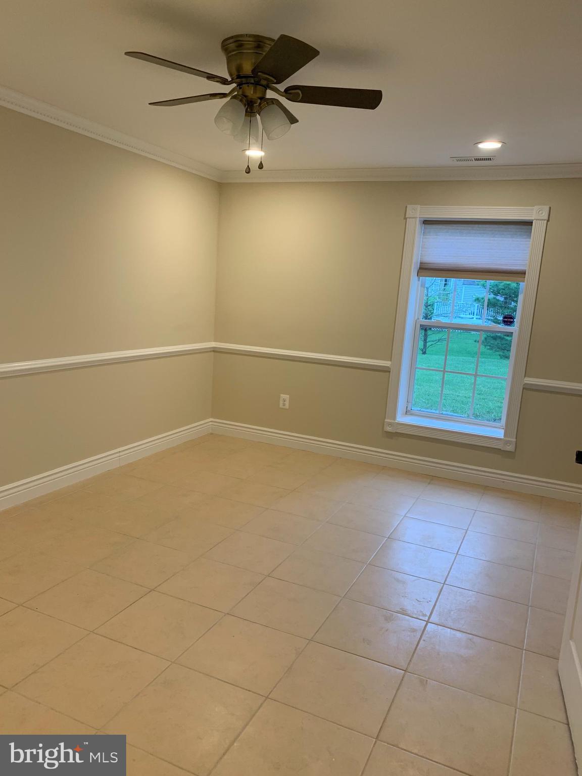 CLARKS GLEN - Residential Lease