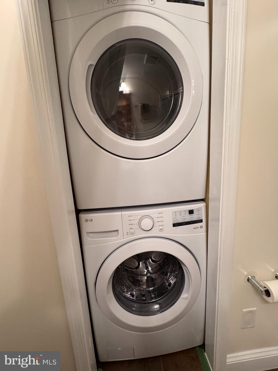 RIVERWOOD FARMS - Residential