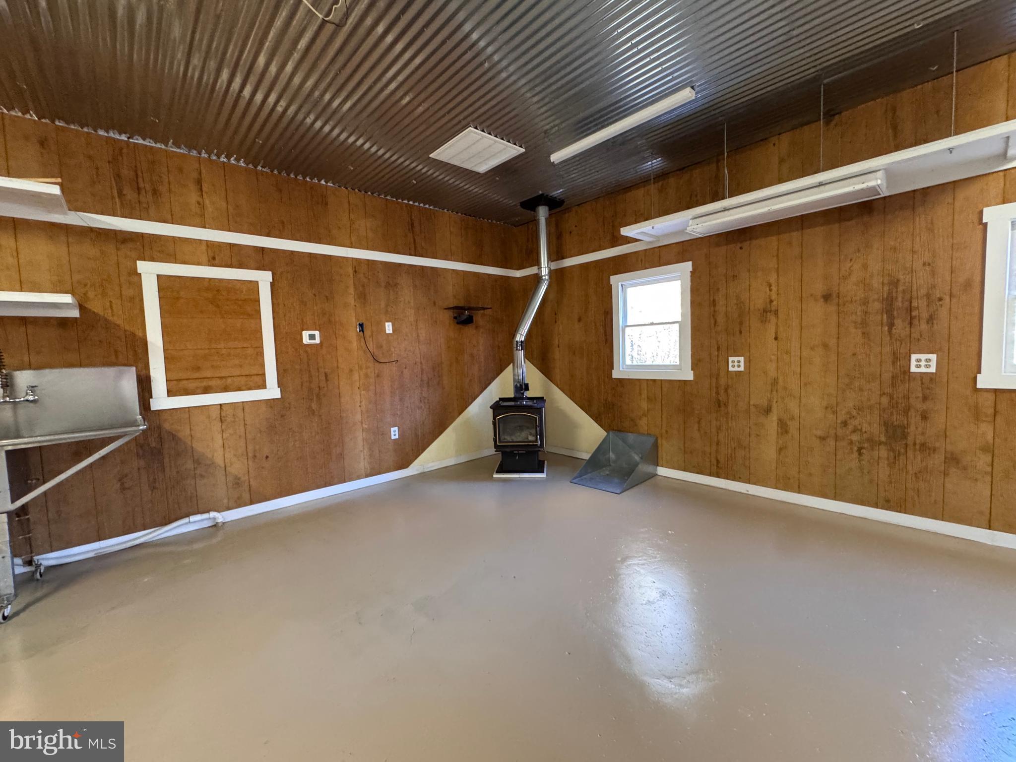 RIVERWOOD FARMS - Residential