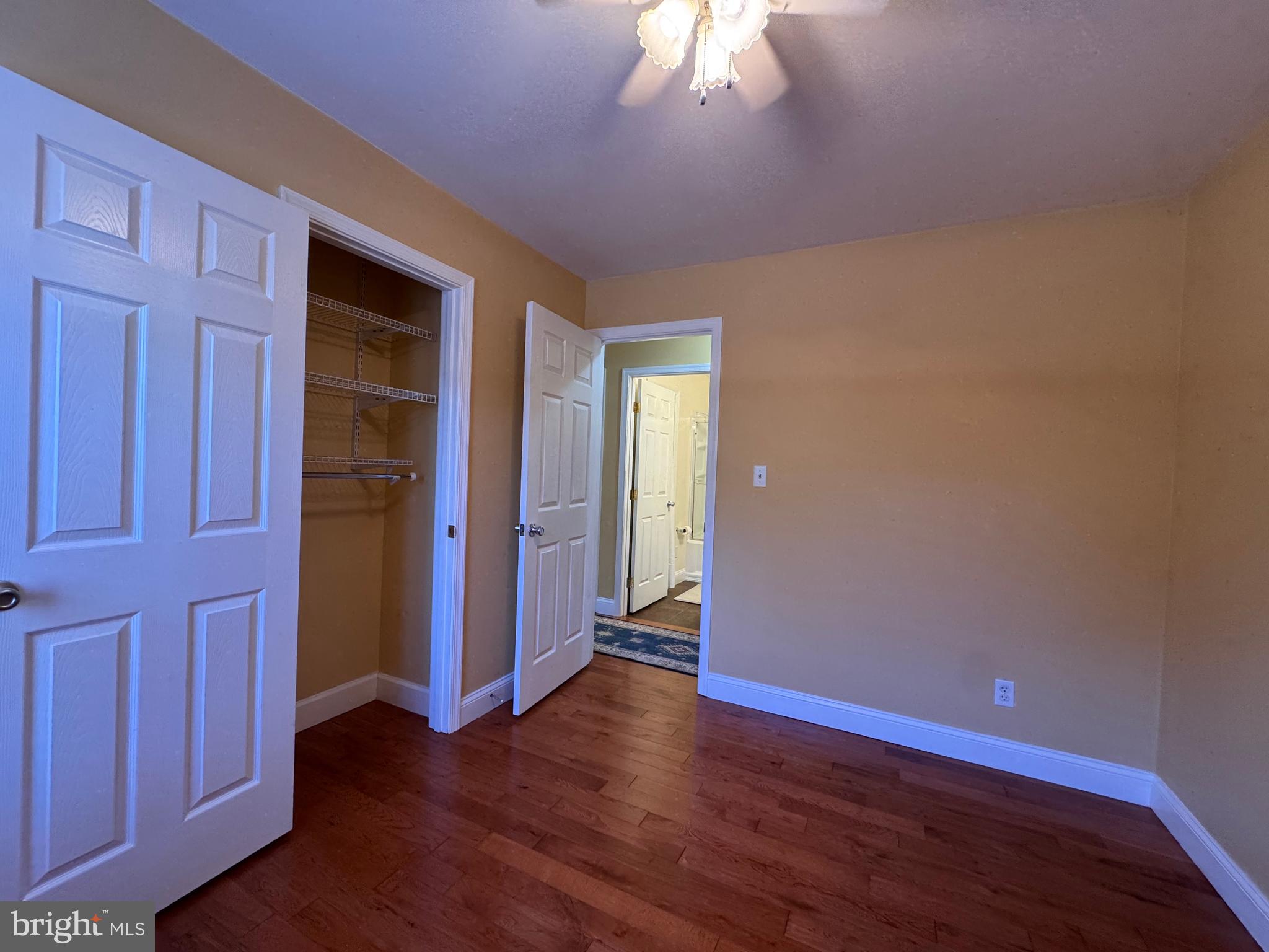 RIVERWOOD FARMS - Residential