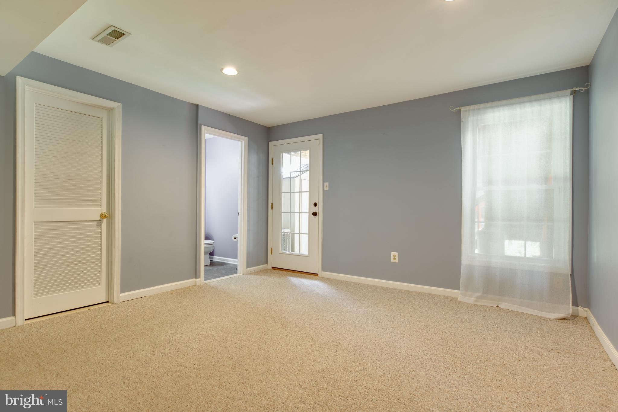 WILLOWOOD - Residential Lease