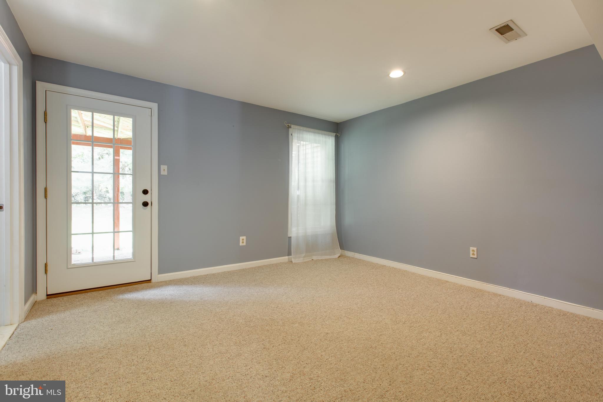 WILLOWOOD - Residential Lease