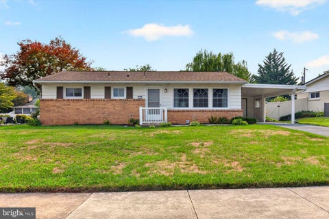 Homes For Sale - 134 Yorkshire Drive<br/> MECHANICSBURG, PA 17055