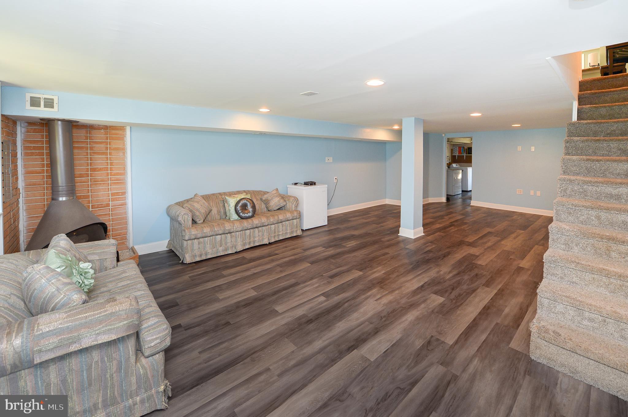 ROXBOROUGH - Residential