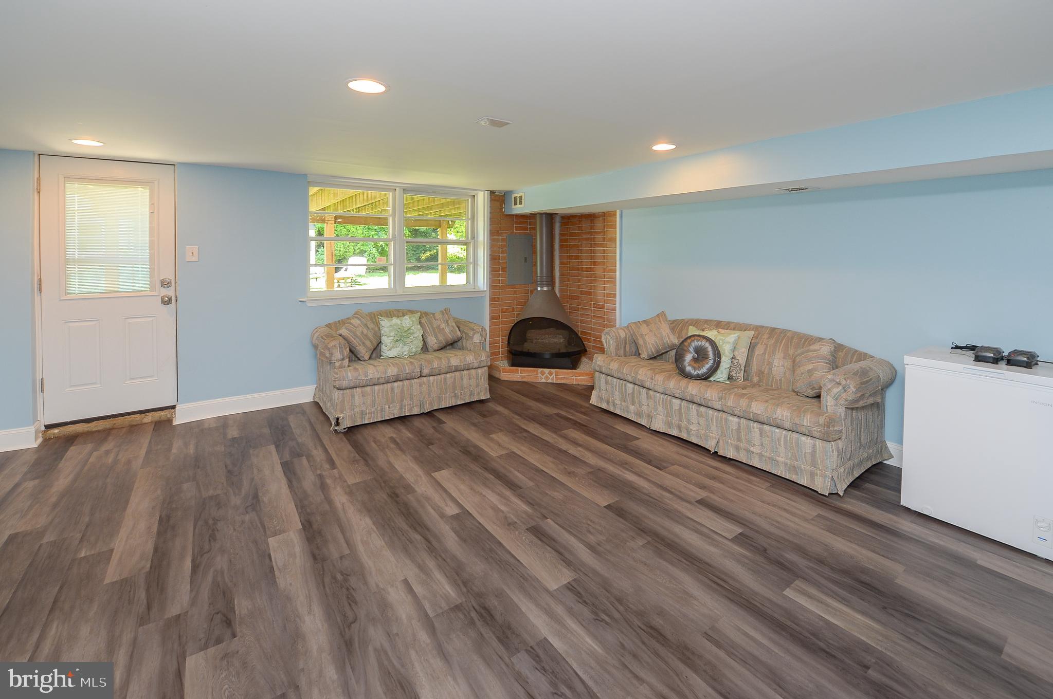 ROXBOROUGH - Residential