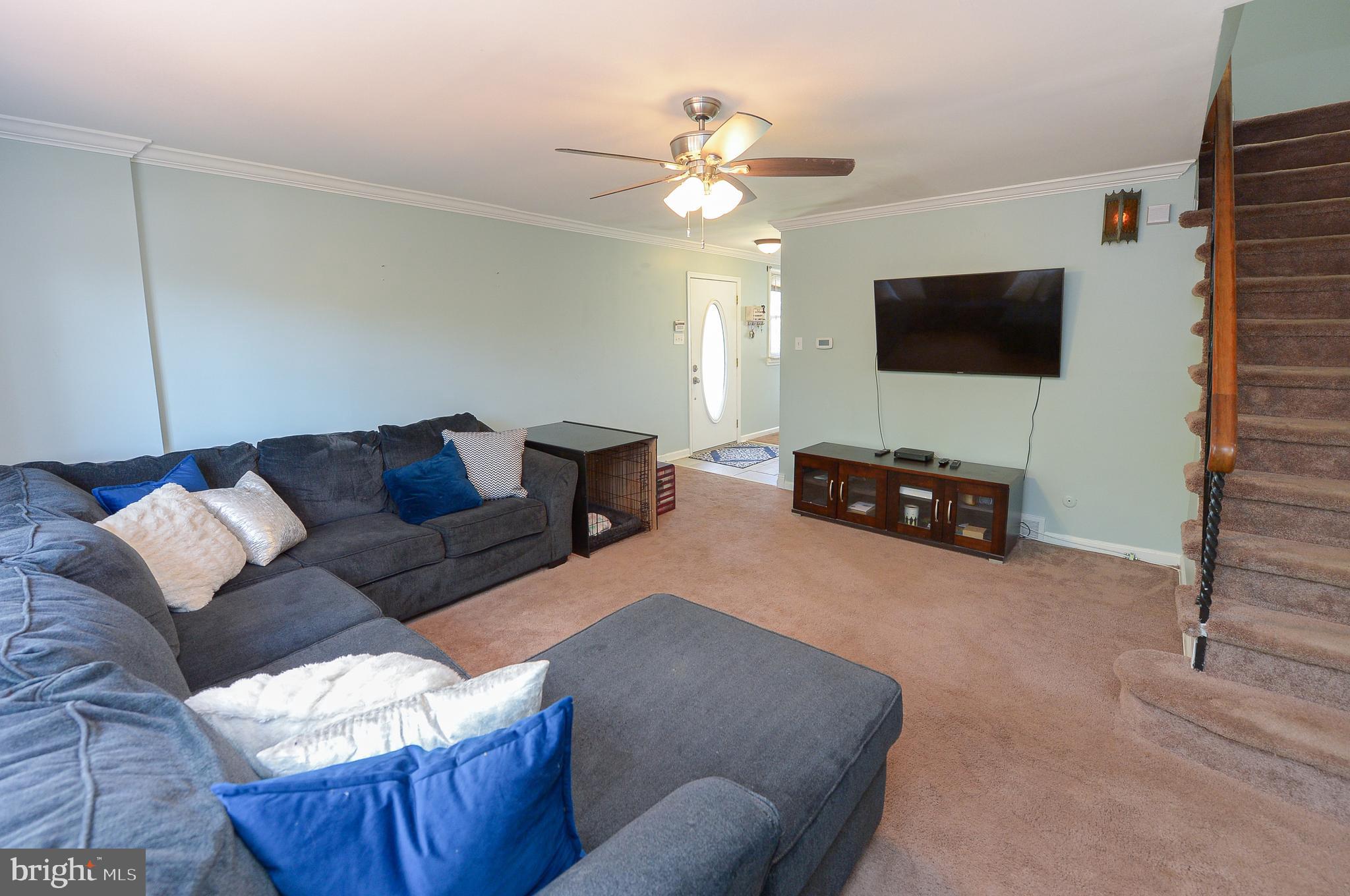 ROXBOROUGH - Residential