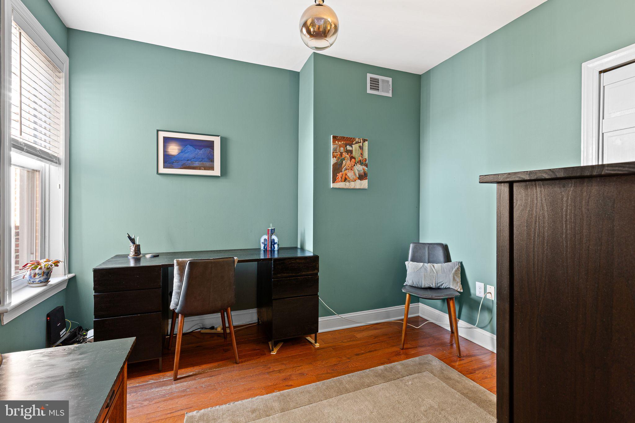 ART MUSEUM AREA - Residential