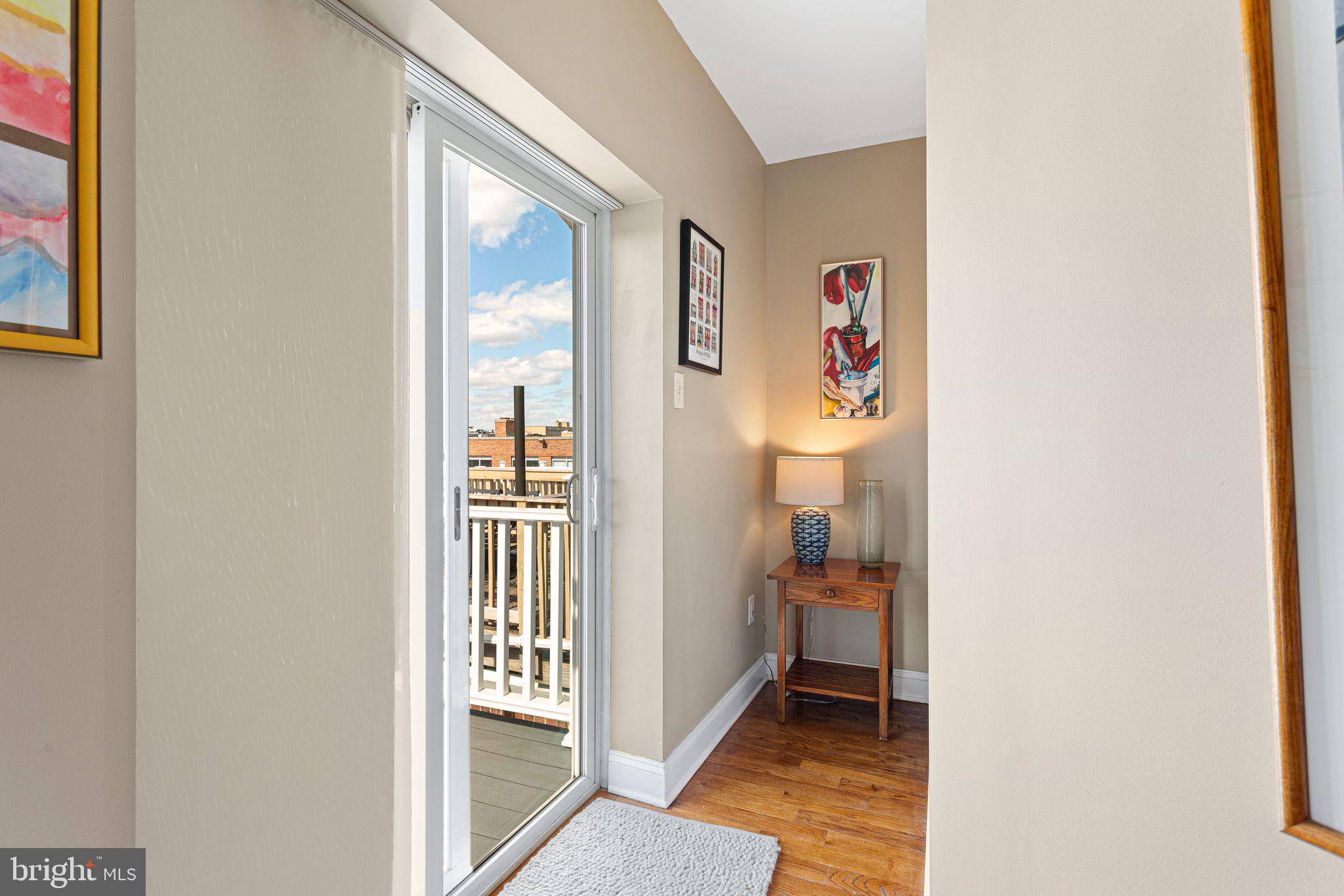 ART MUSEUM AREA - Residential