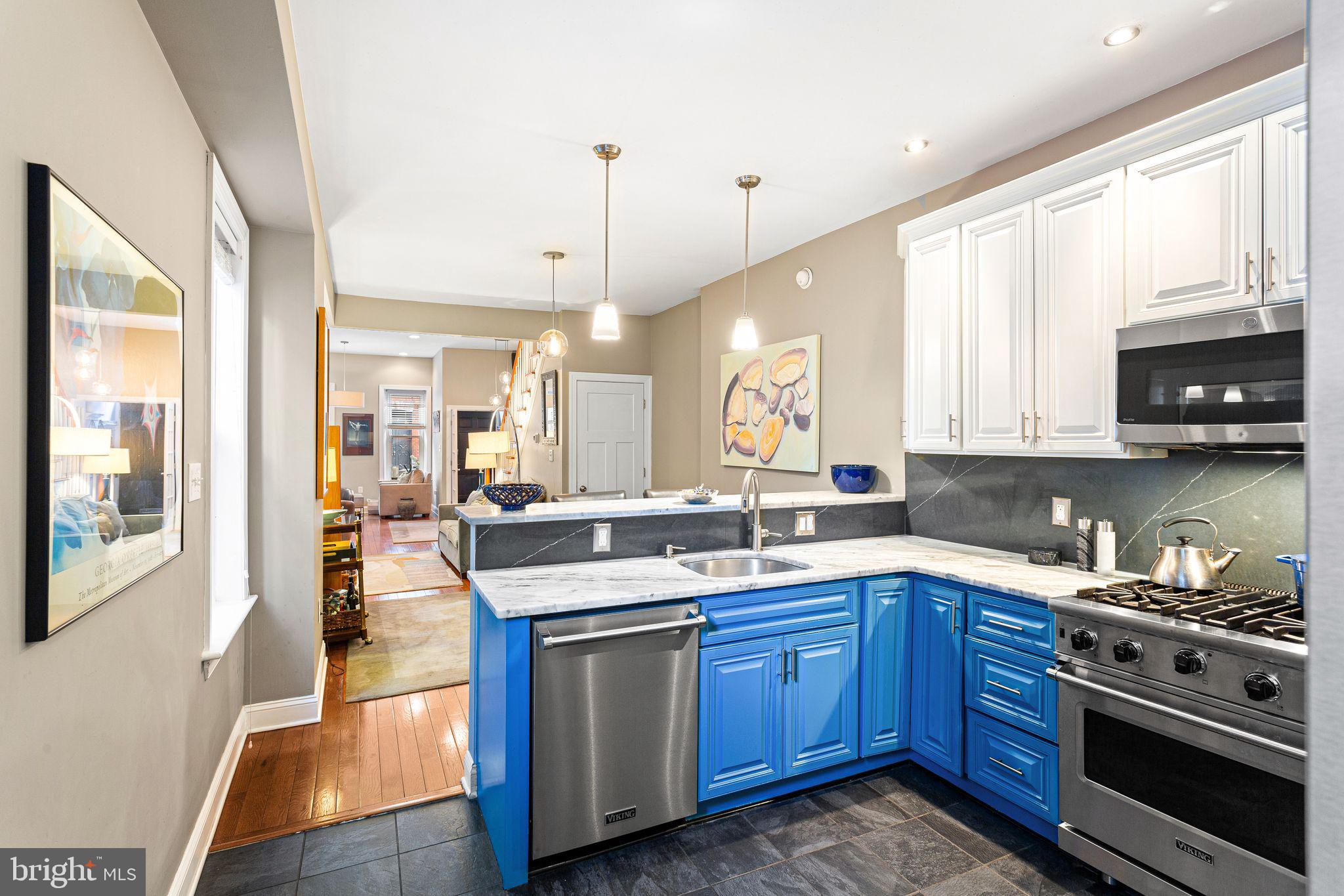 ART MUSEUM AREA - Residential