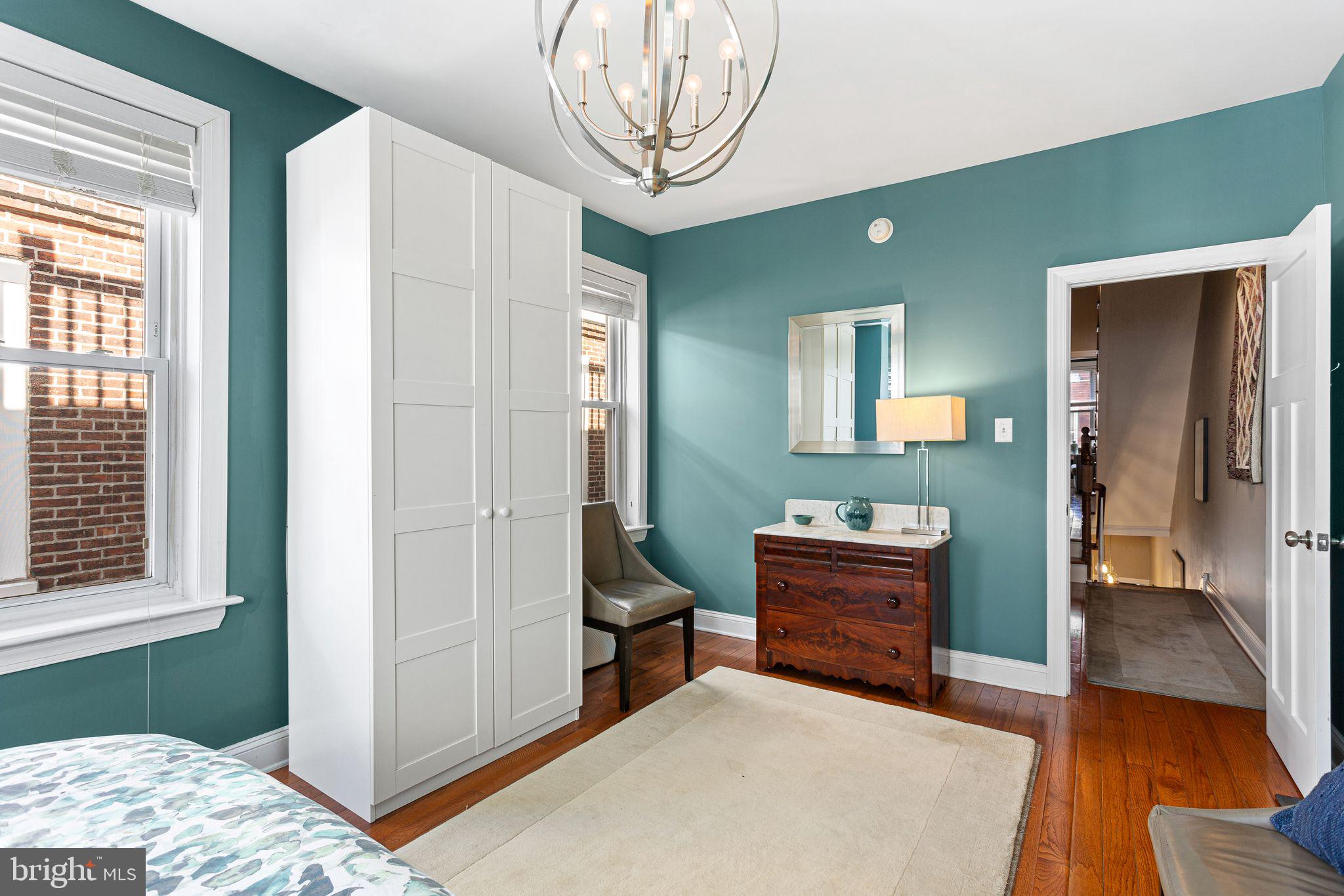 ART MUSEUM AREA - Residential