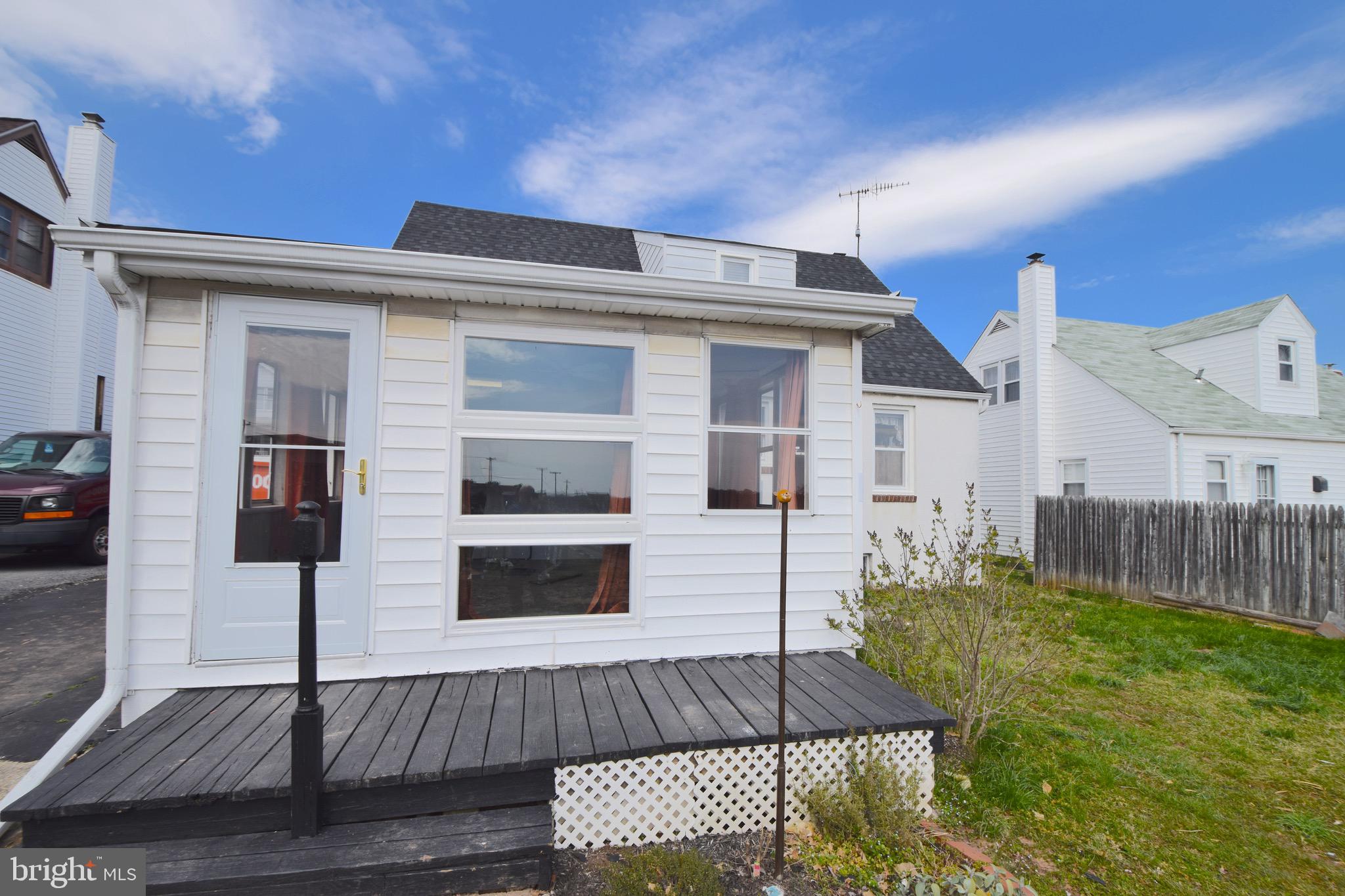 ROSELAND HEIGHTS - Residential Lease