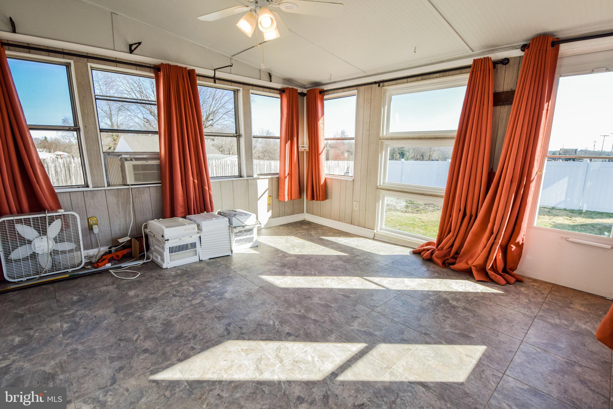 ROSELAND HEIGHTS - Residential Lease