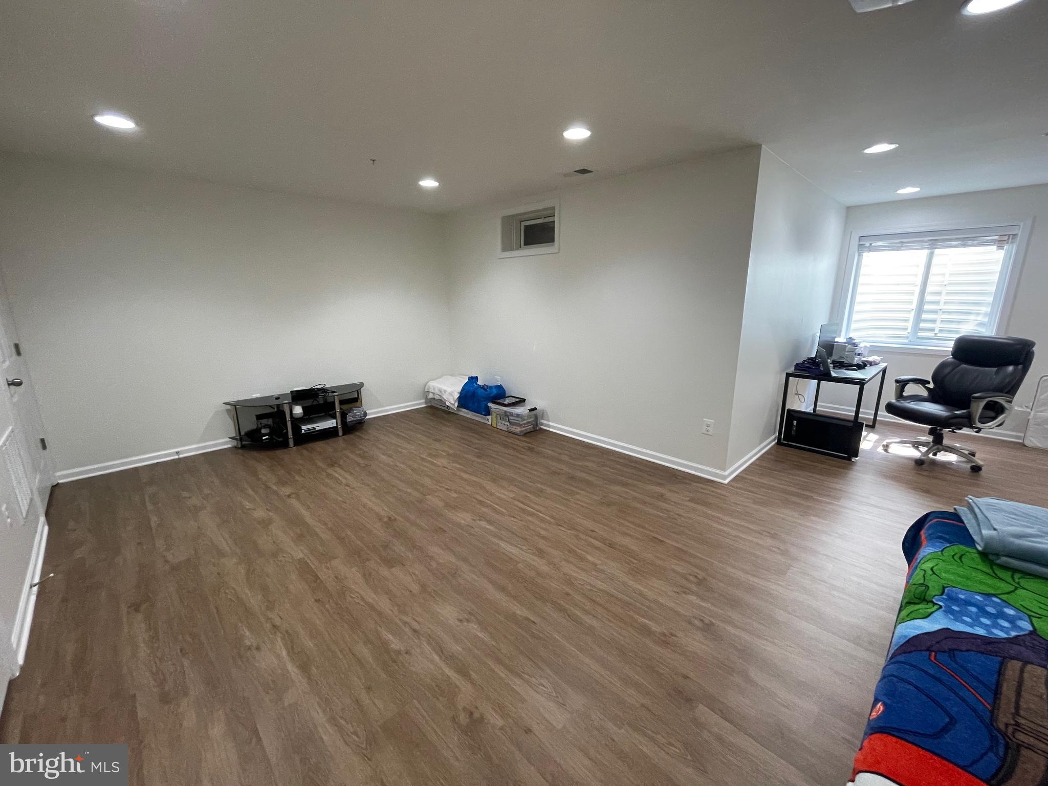 SIMPSON MILL - Residential Lease