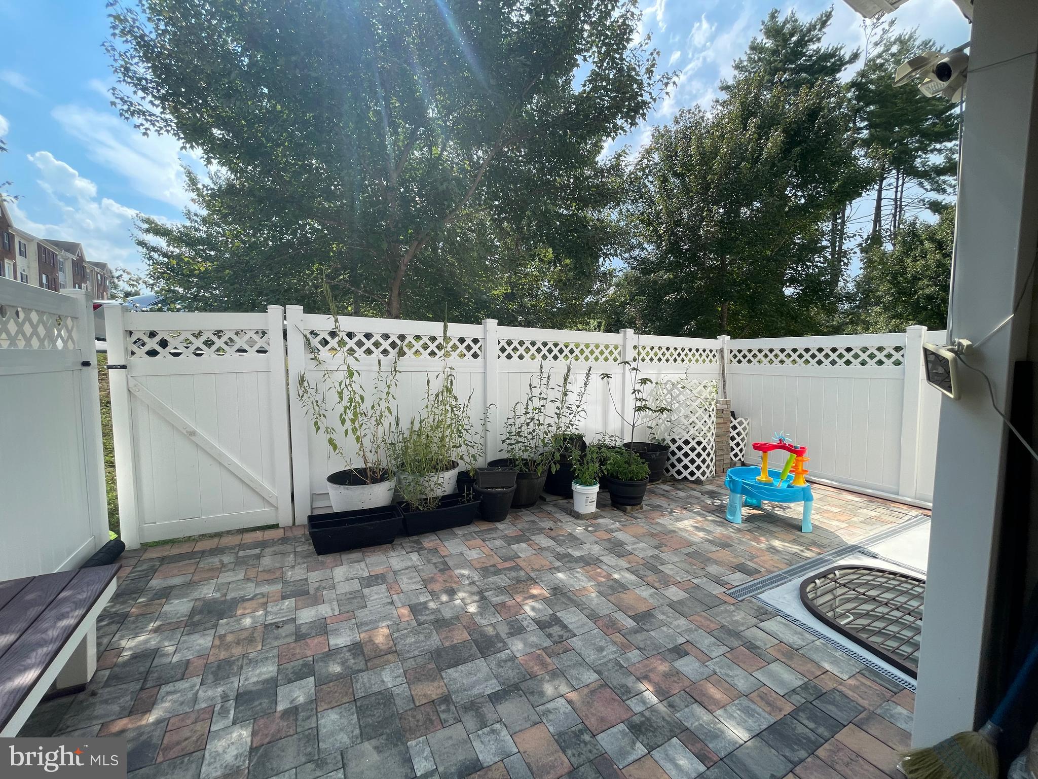 SIMPSON MILL - Residential Lease