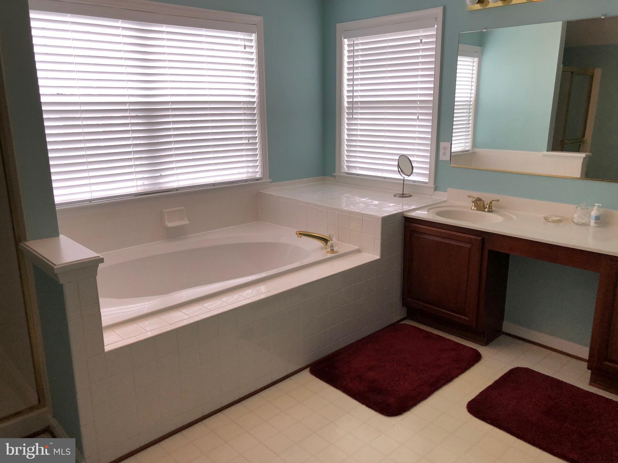 POLO FIELDS - Residential