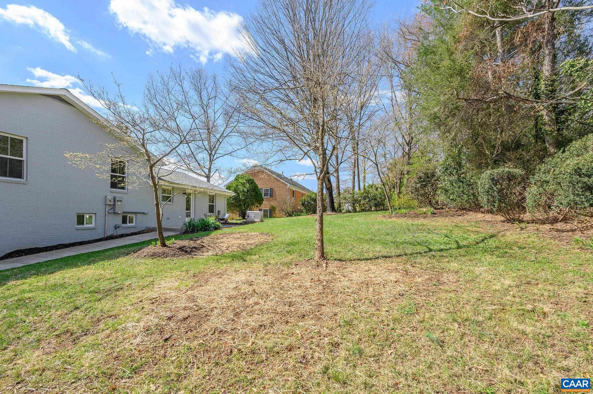 CANTERBURY HILLS - Residential