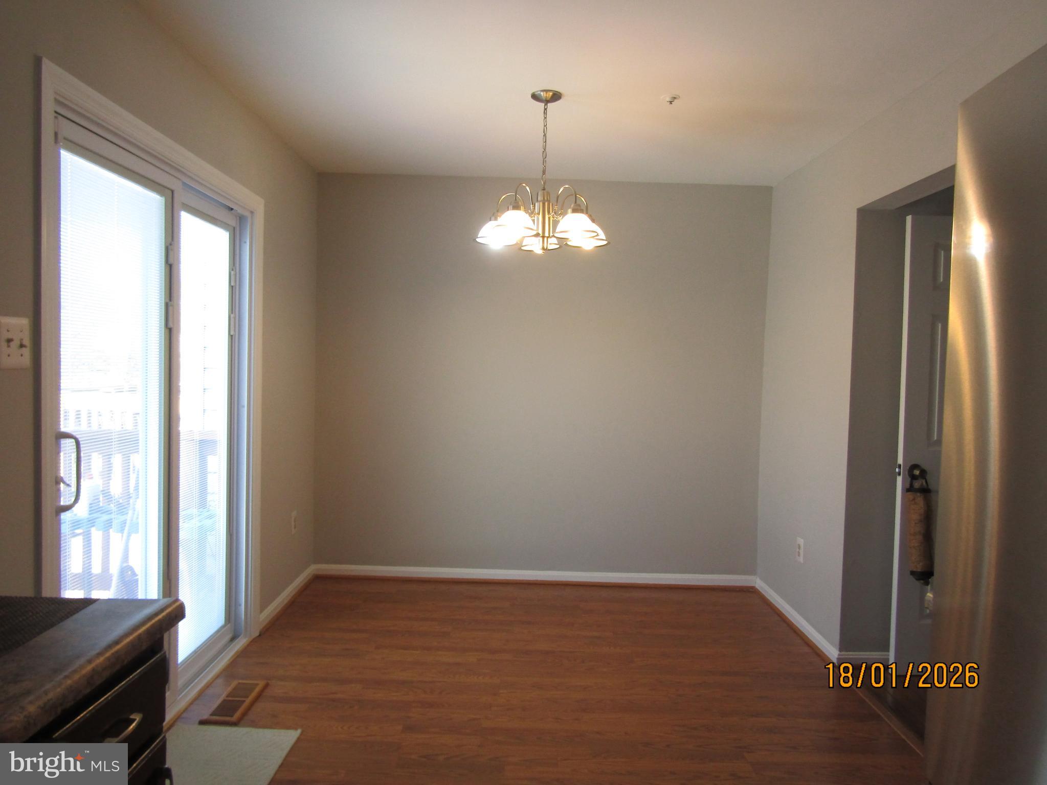 LONDON WOODS - Residential