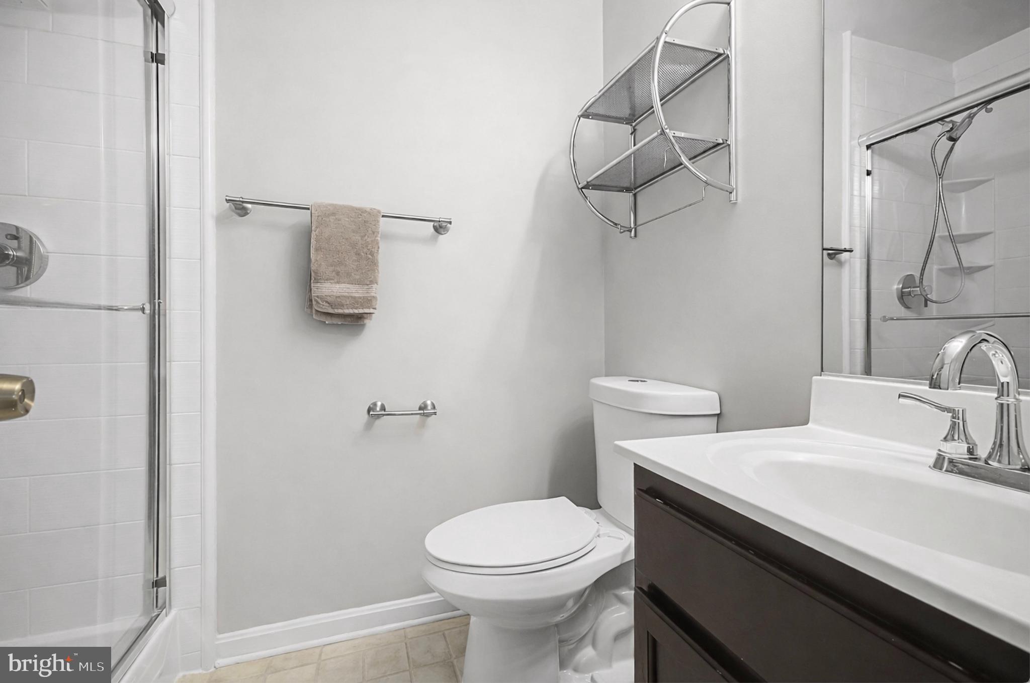 LONDON WOODS - Residential