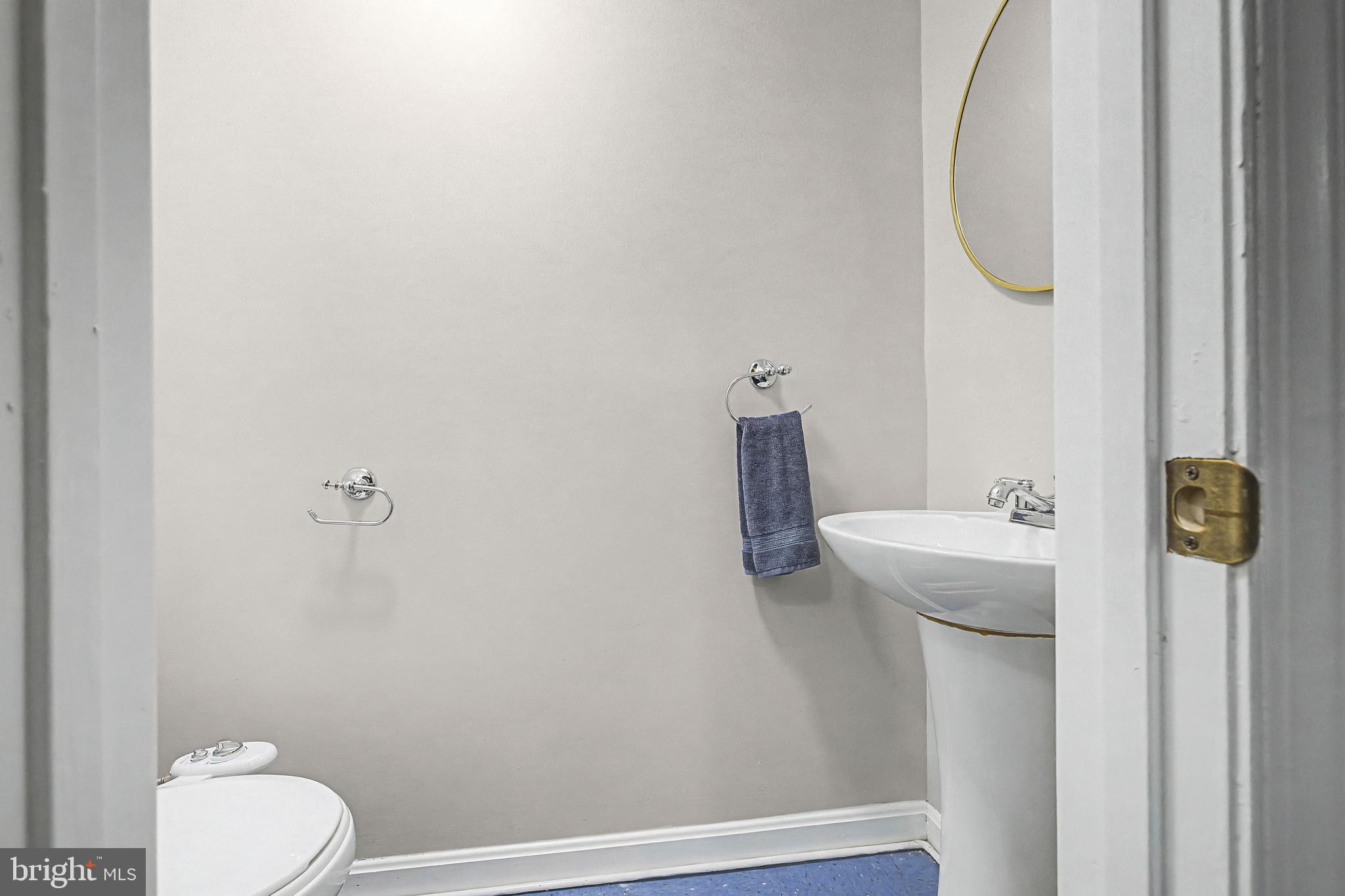 LONDON WOODS - Residential