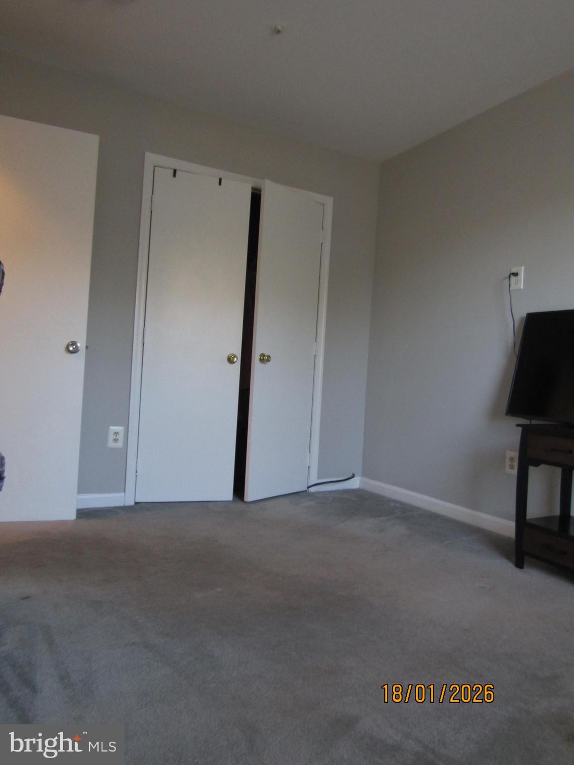 LONDON WOODS - Residential