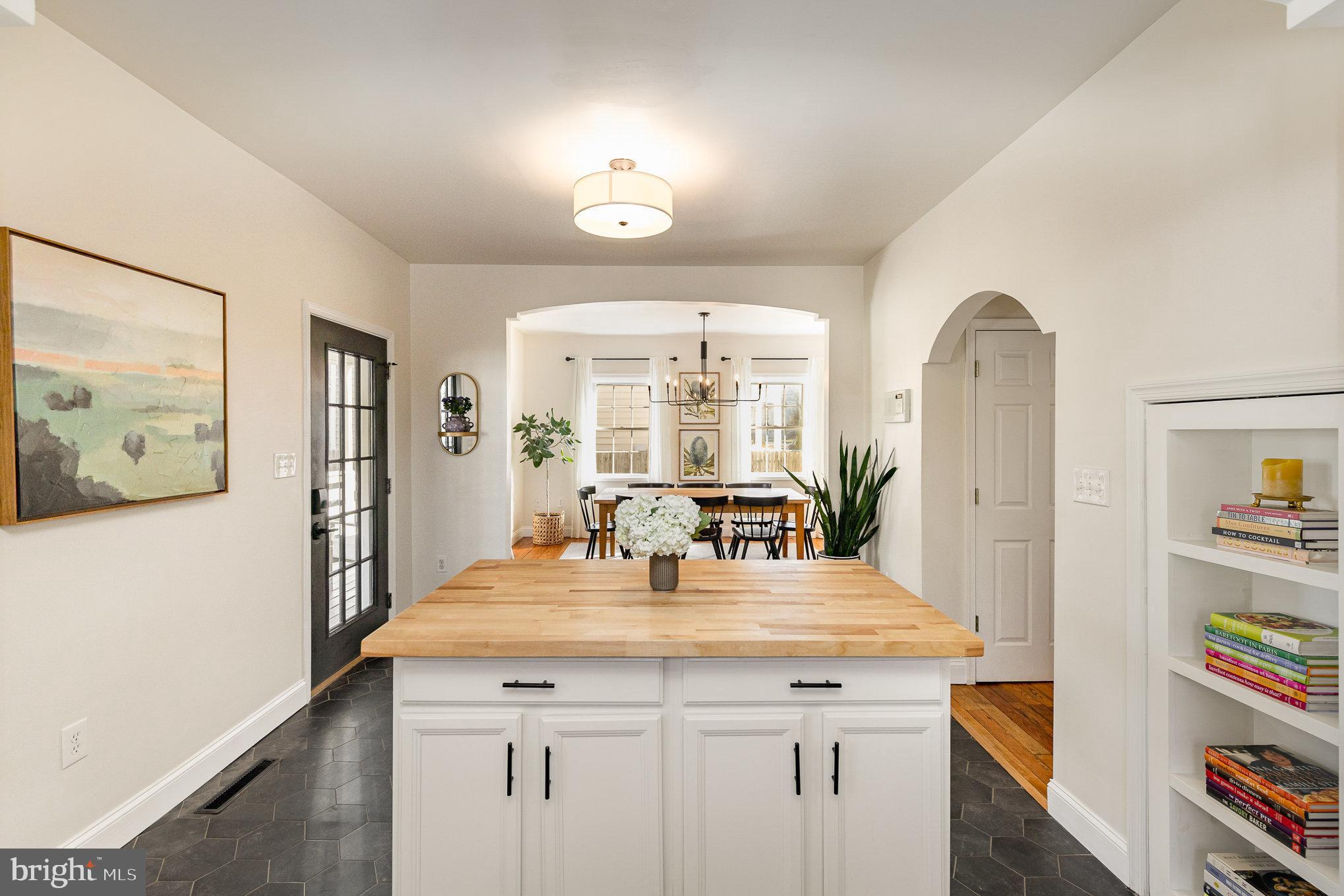 DOWNTOWN FREDERICKSBURG - Residential