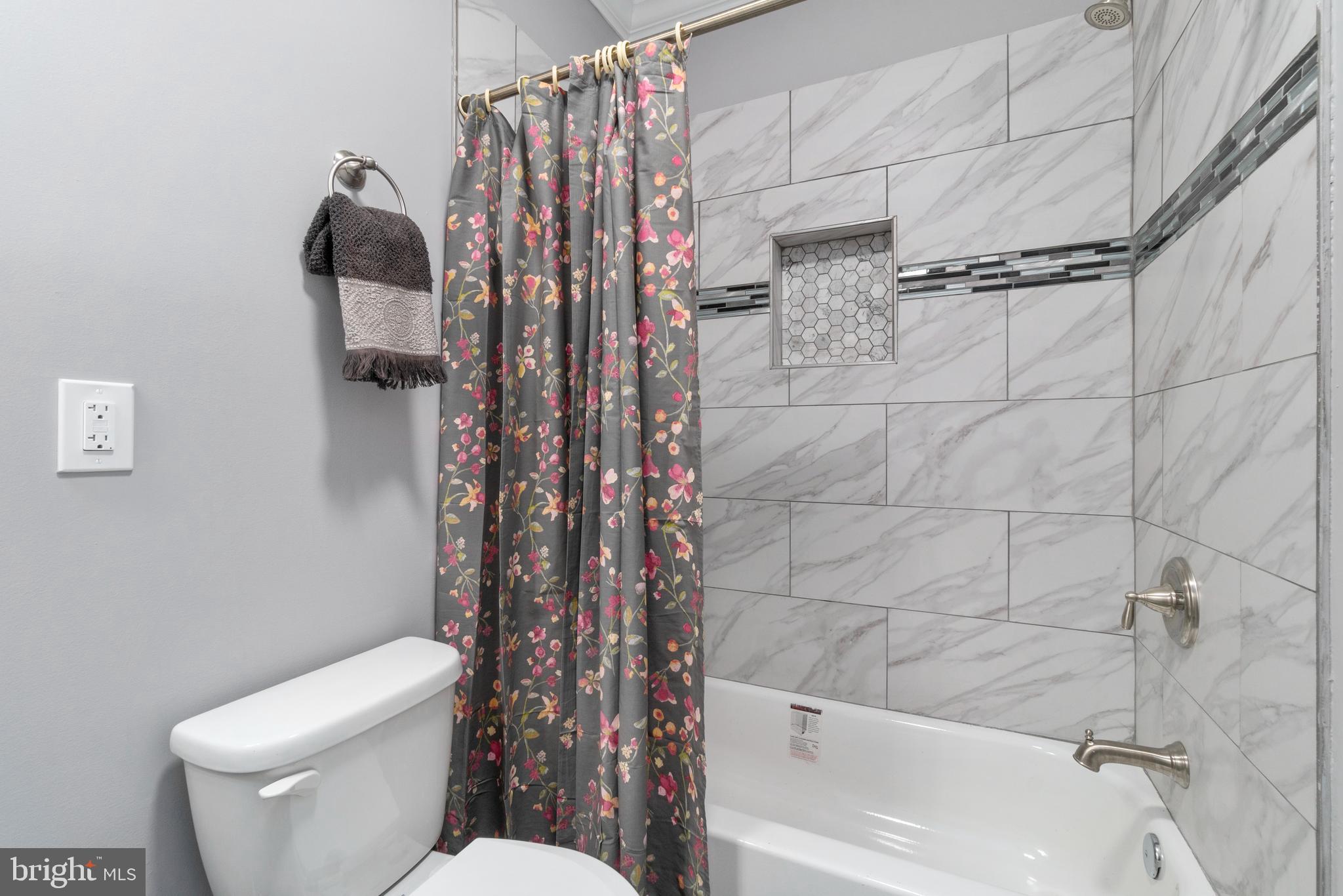 PATTERSON PARK - Residential Lease