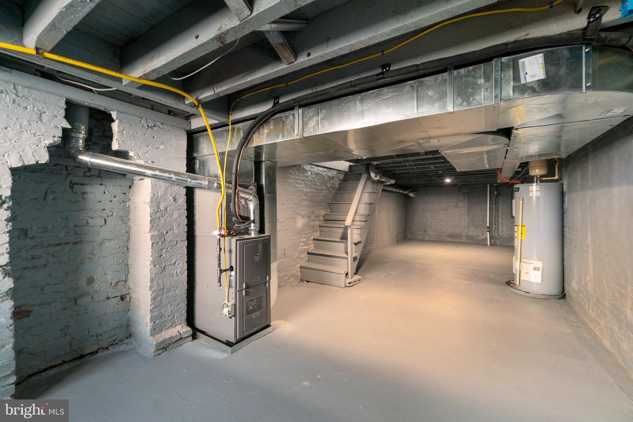 PATTERSON PARK - Residential Lease