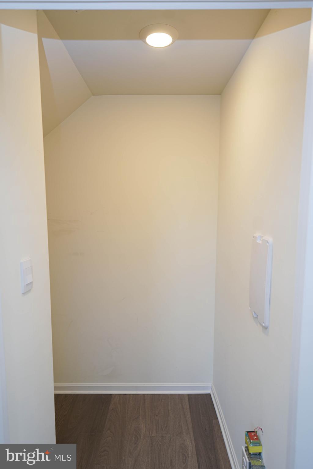 SASSAFRAS MEADOWS - Residential Lease