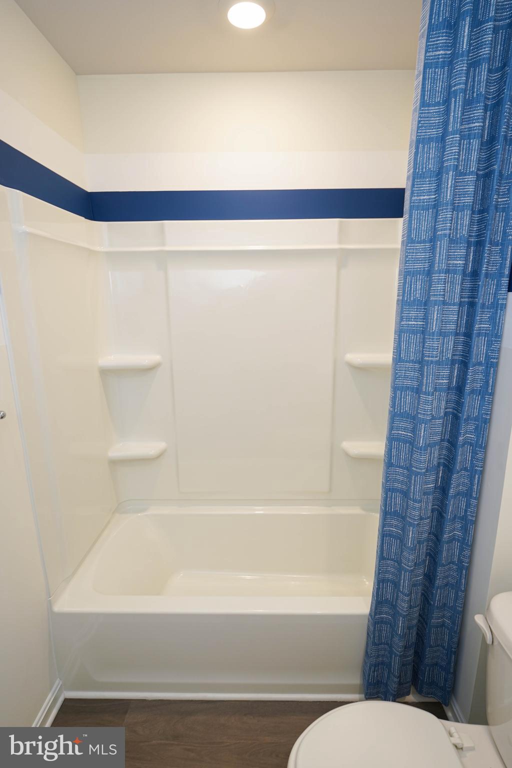 SASSAFRAS MEADOWS - Residential Lease