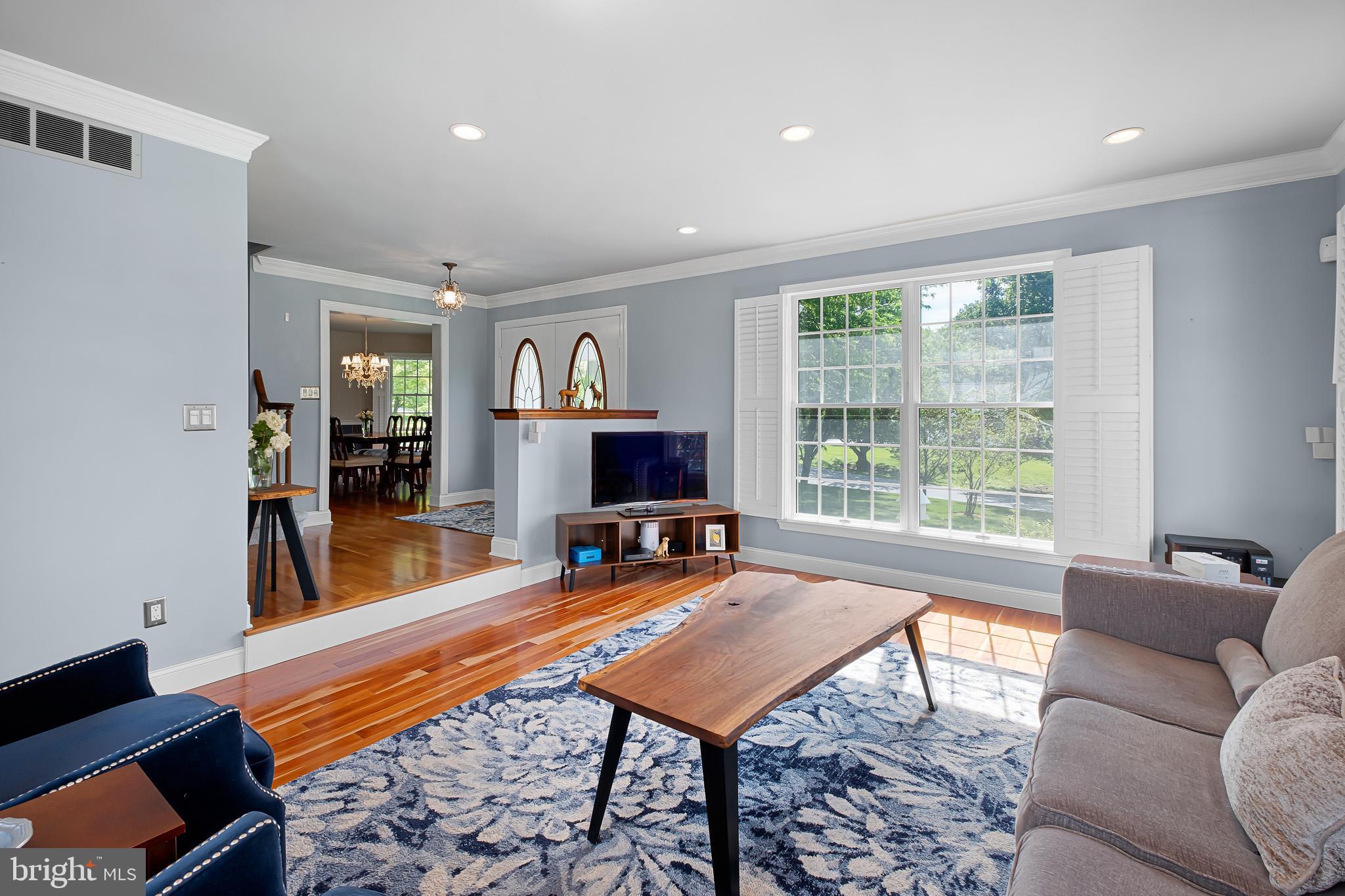 124 S DEER RUN DRIVE