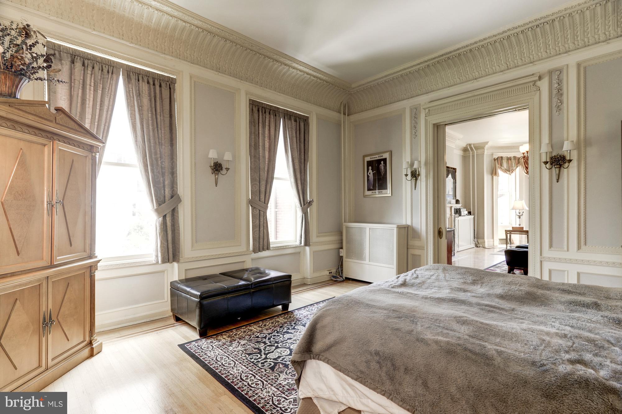 MOUNT VERNON PLACE HISTORIC DISTRICT - Residential Lease