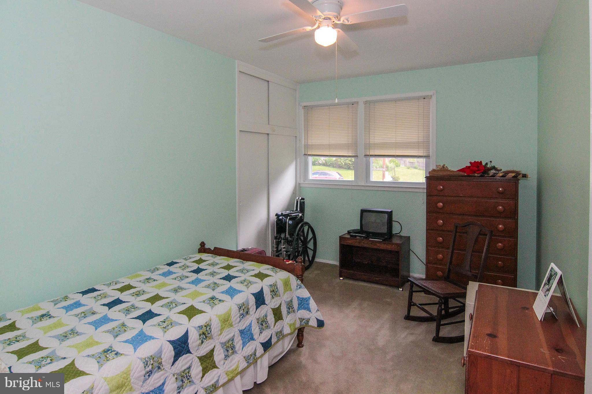 NORTH SPRINGFIELD - Residential