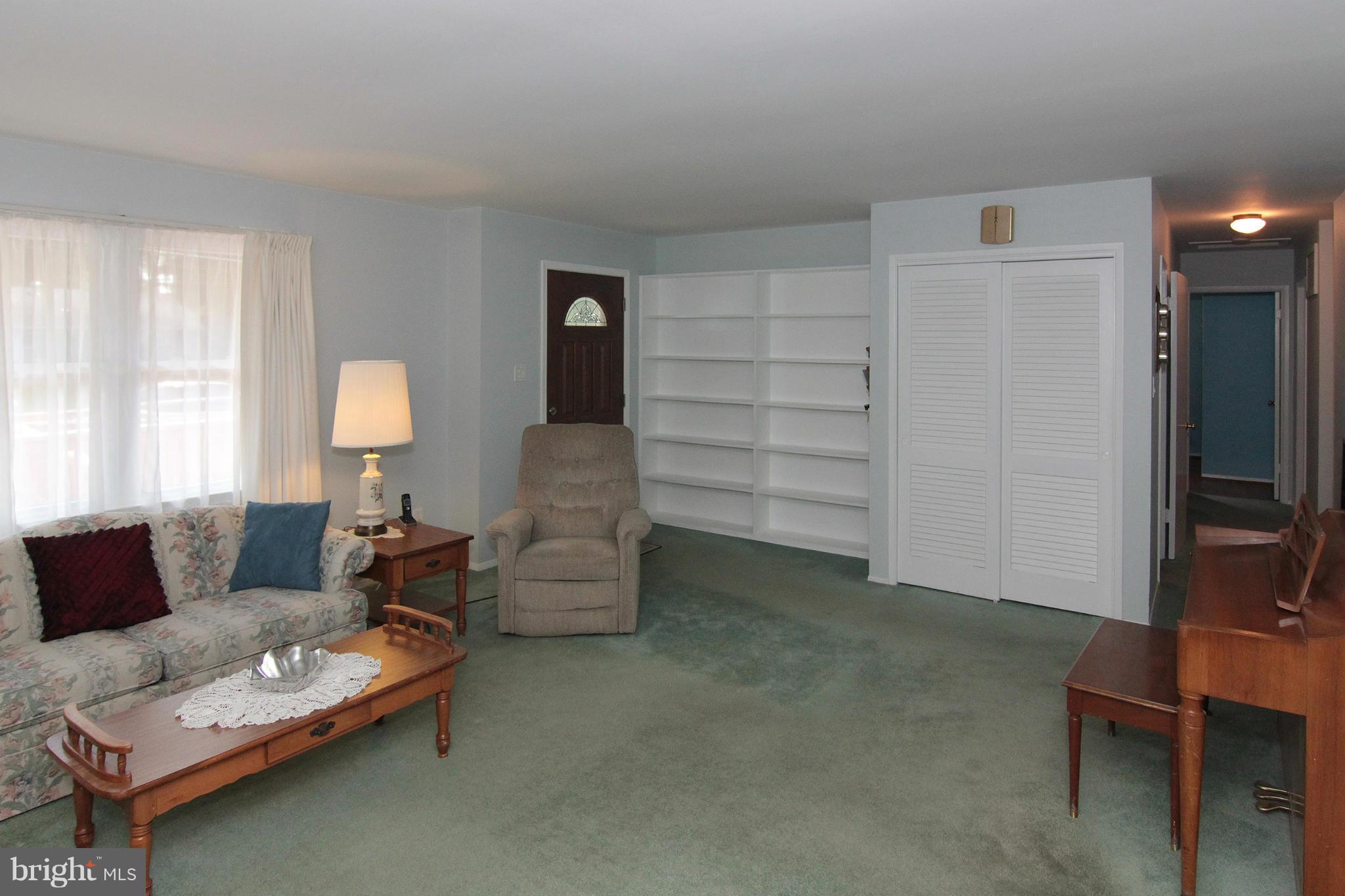 NORTH SPRINGFIELD - Residential