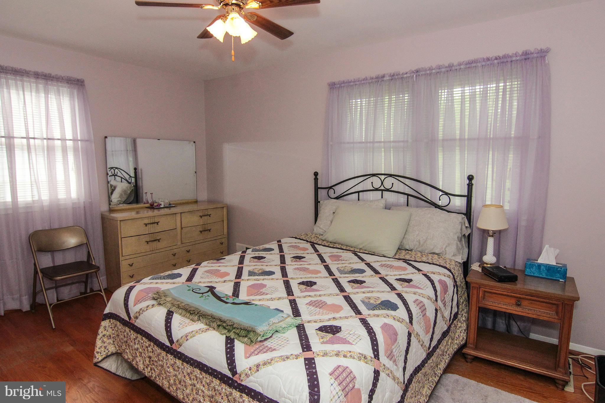 NORTH SPRINGFIELD - Residential