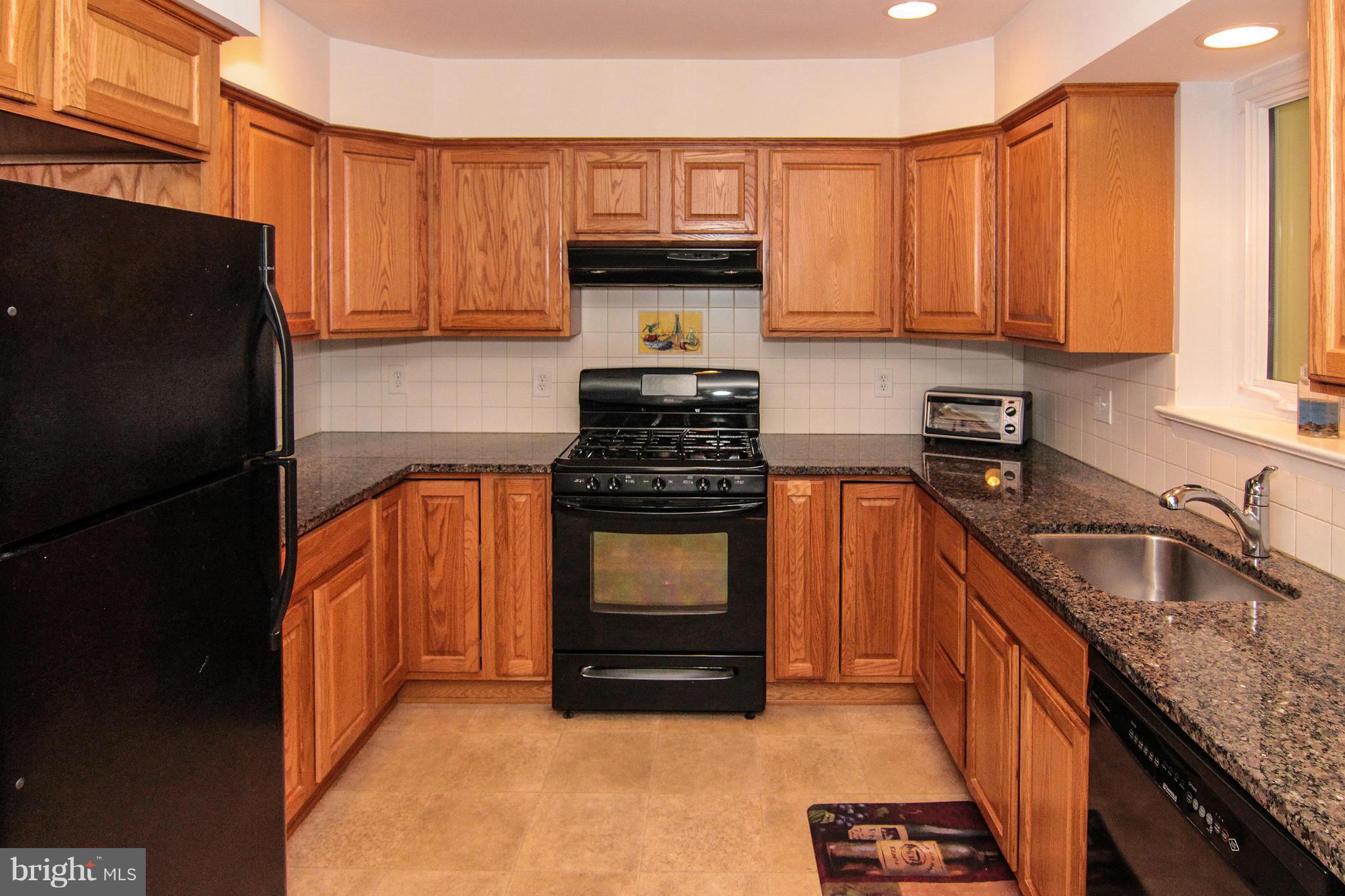 NORTH SPRINGFIELD - Residential