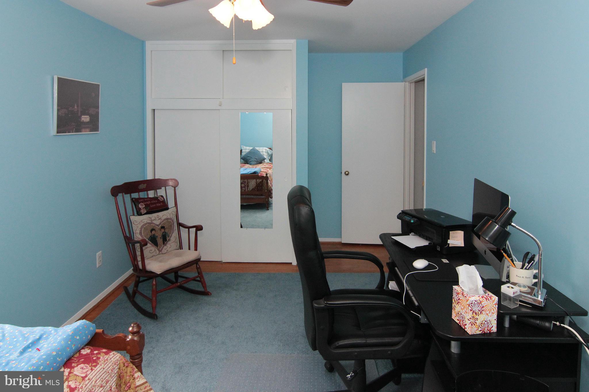 NORTH SPRINGFIELD - Residential