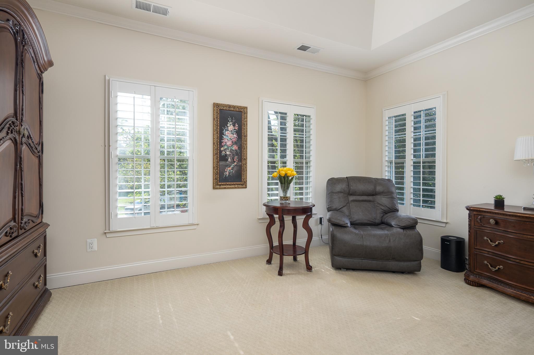 BELMONT COUNTRY CLUB - Residential