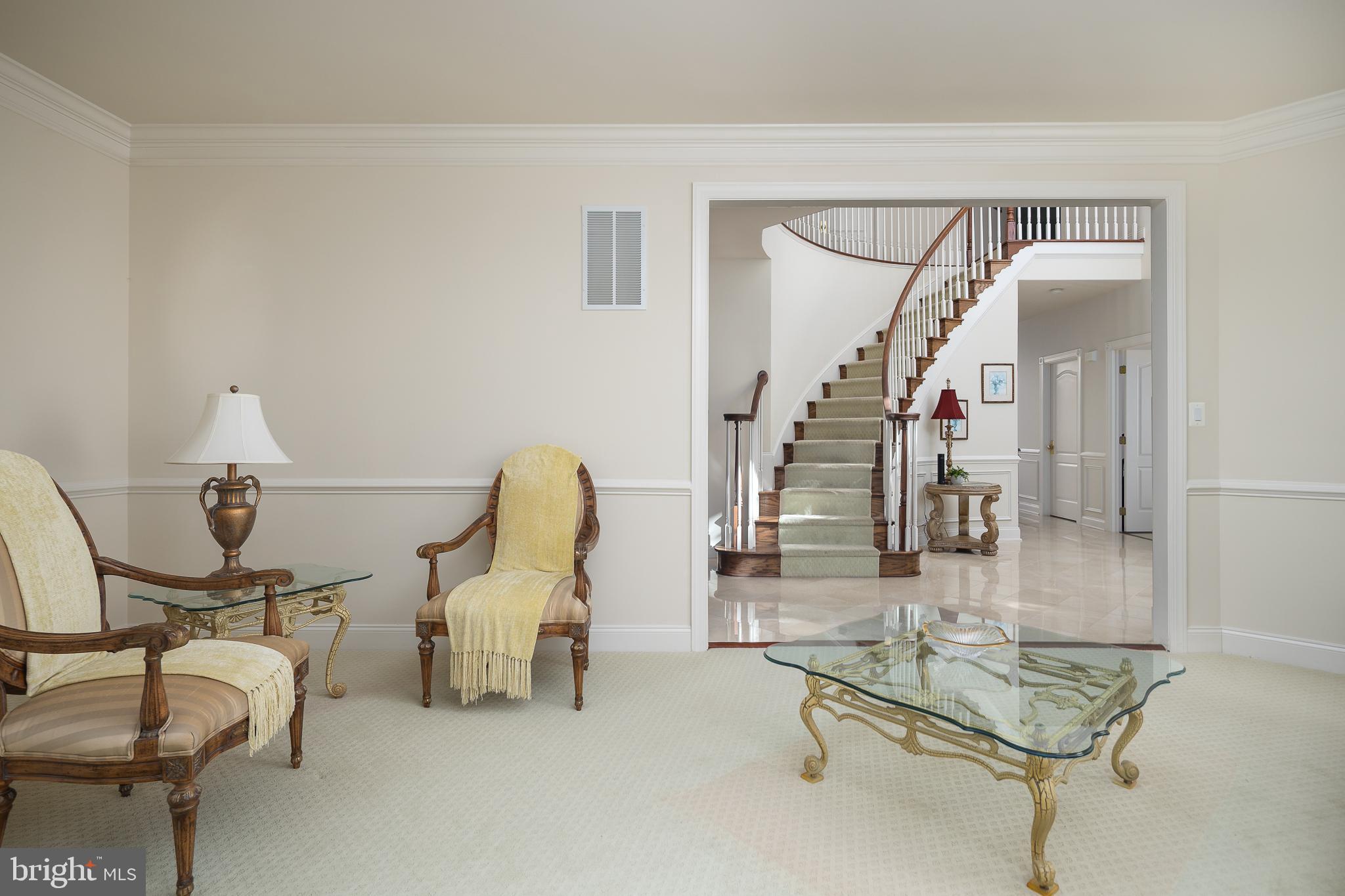 BELMONT COUNTRY CLUB - Residential