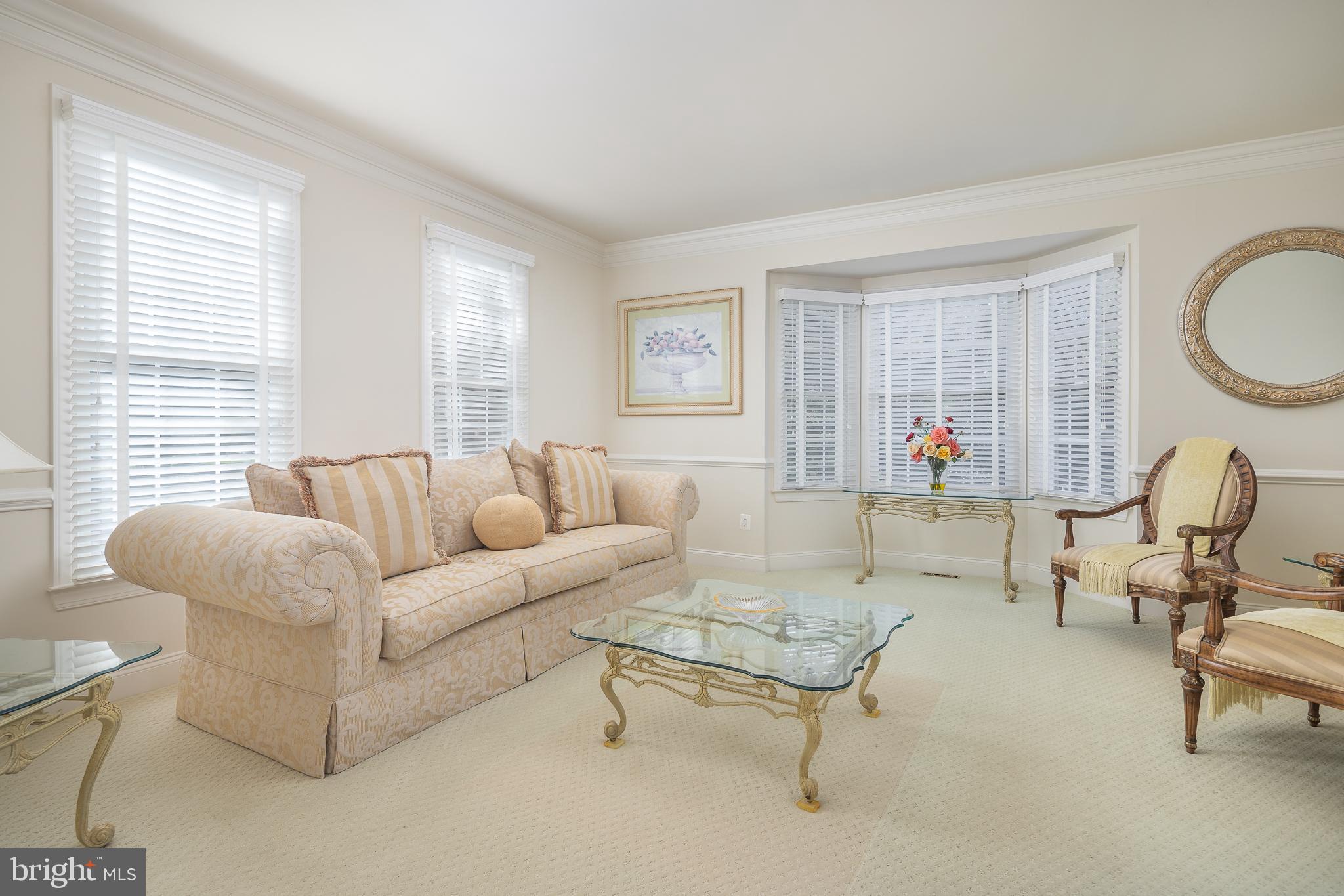 BELMONT COUNTRY CLUB - Residential