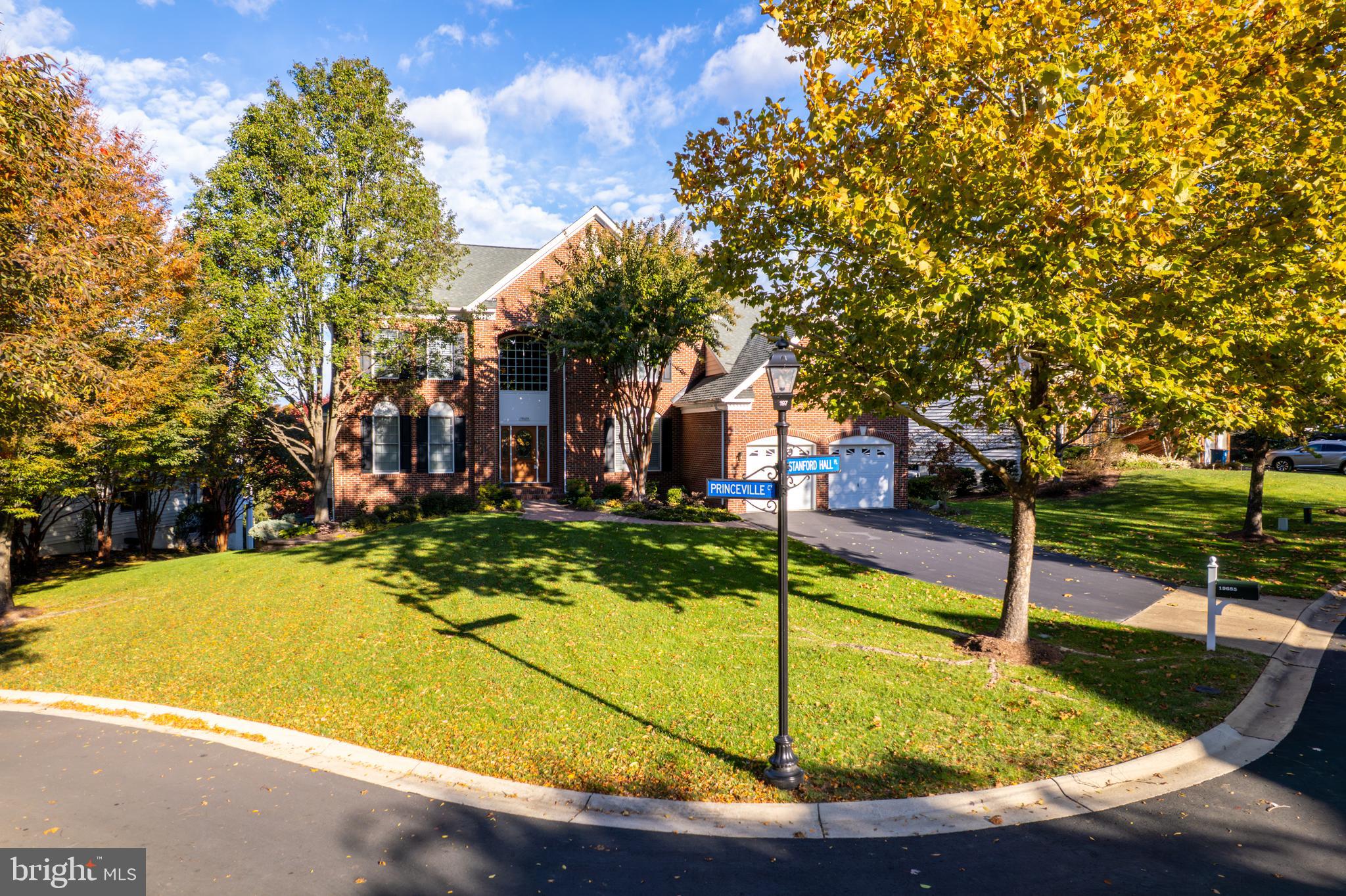 BELMONT COUNTRY CLUB - Residential